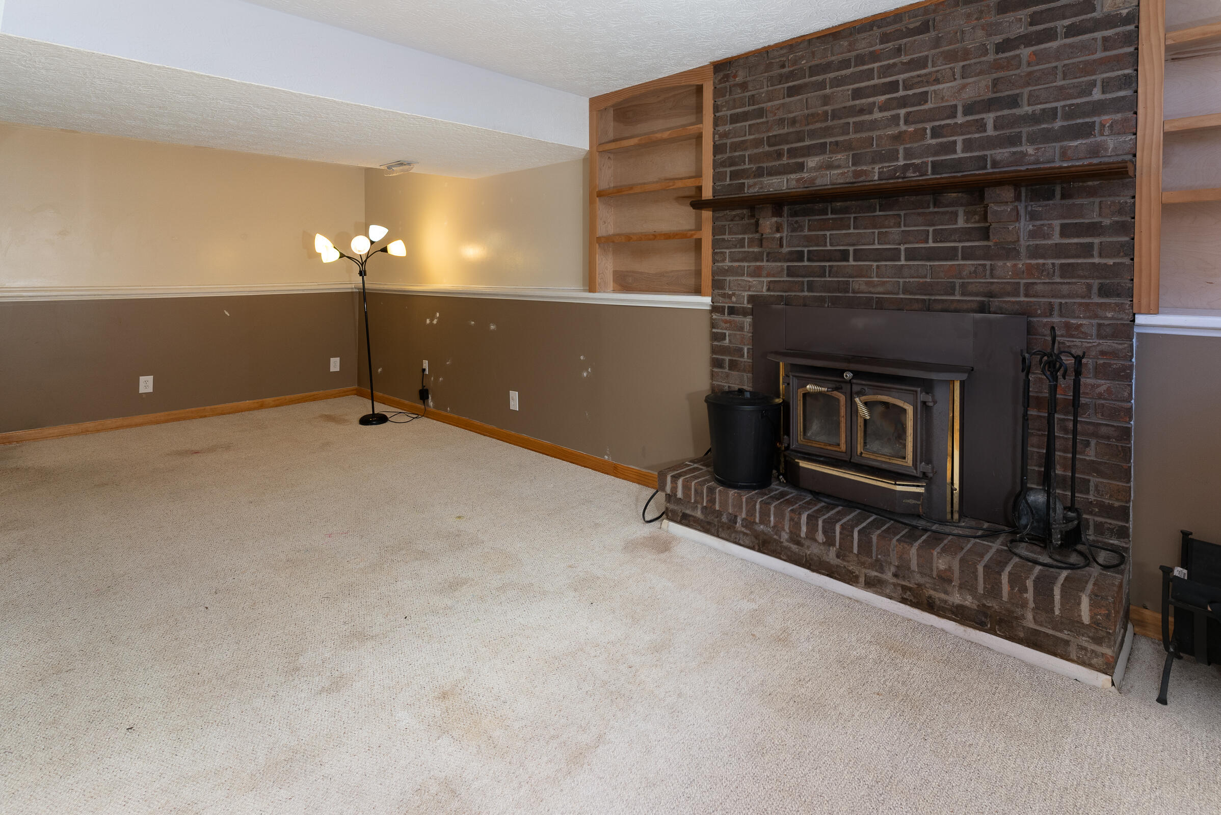 3210 Spring Valley Drive