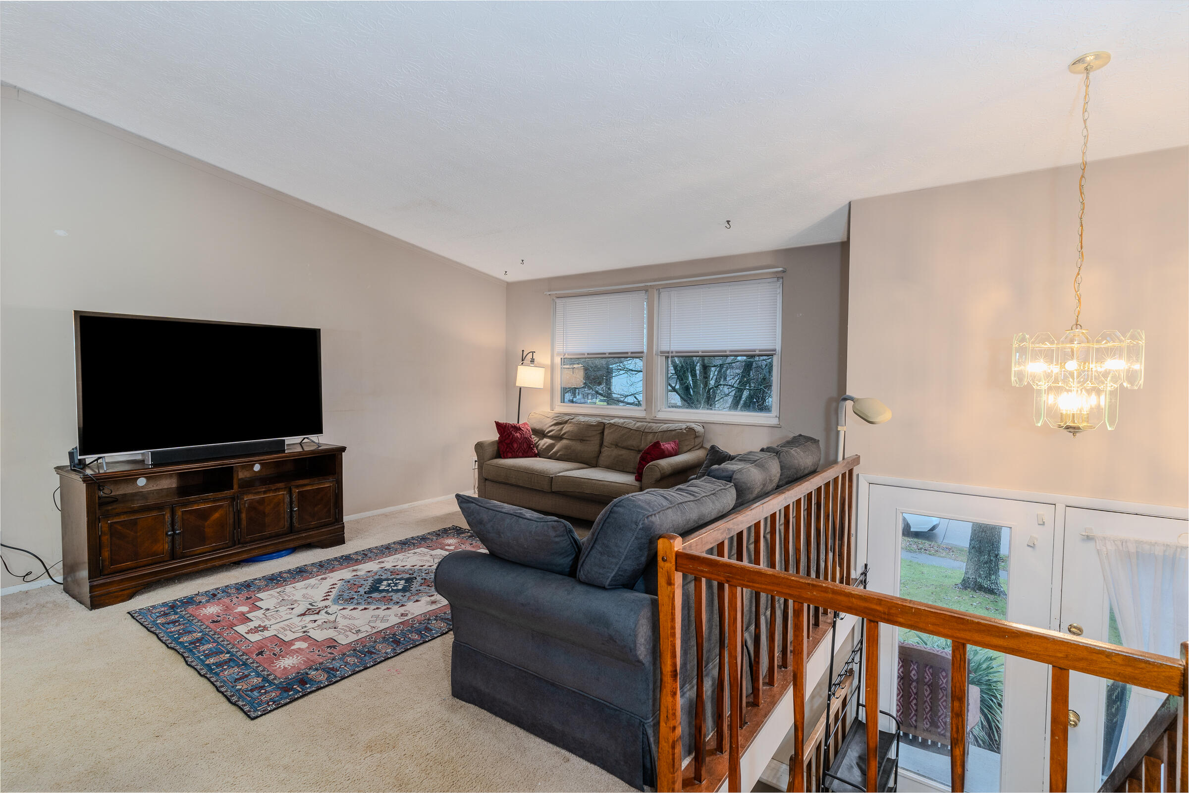 3210 Spring Valley Drive