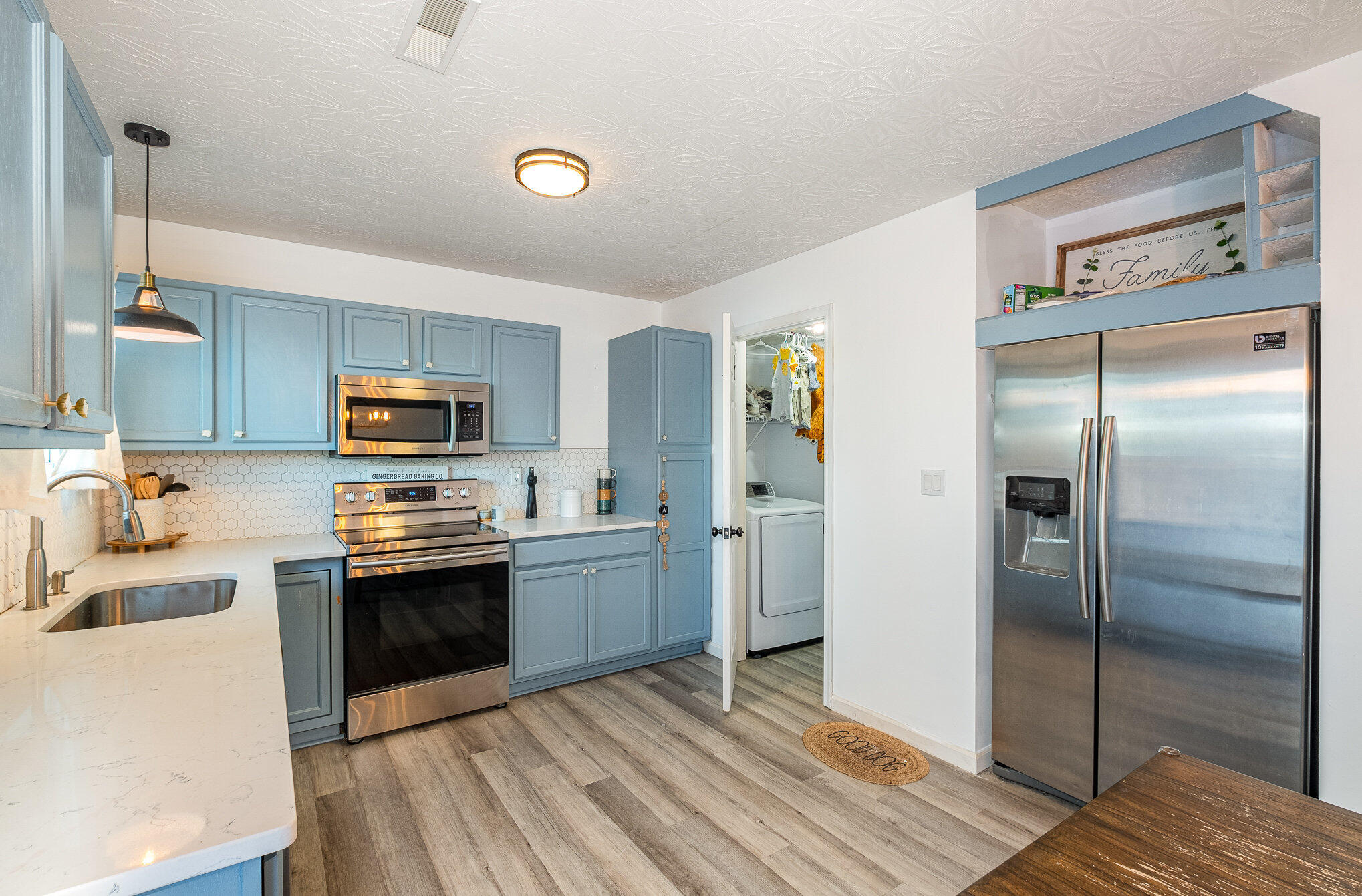 3124 Summitrun Drive