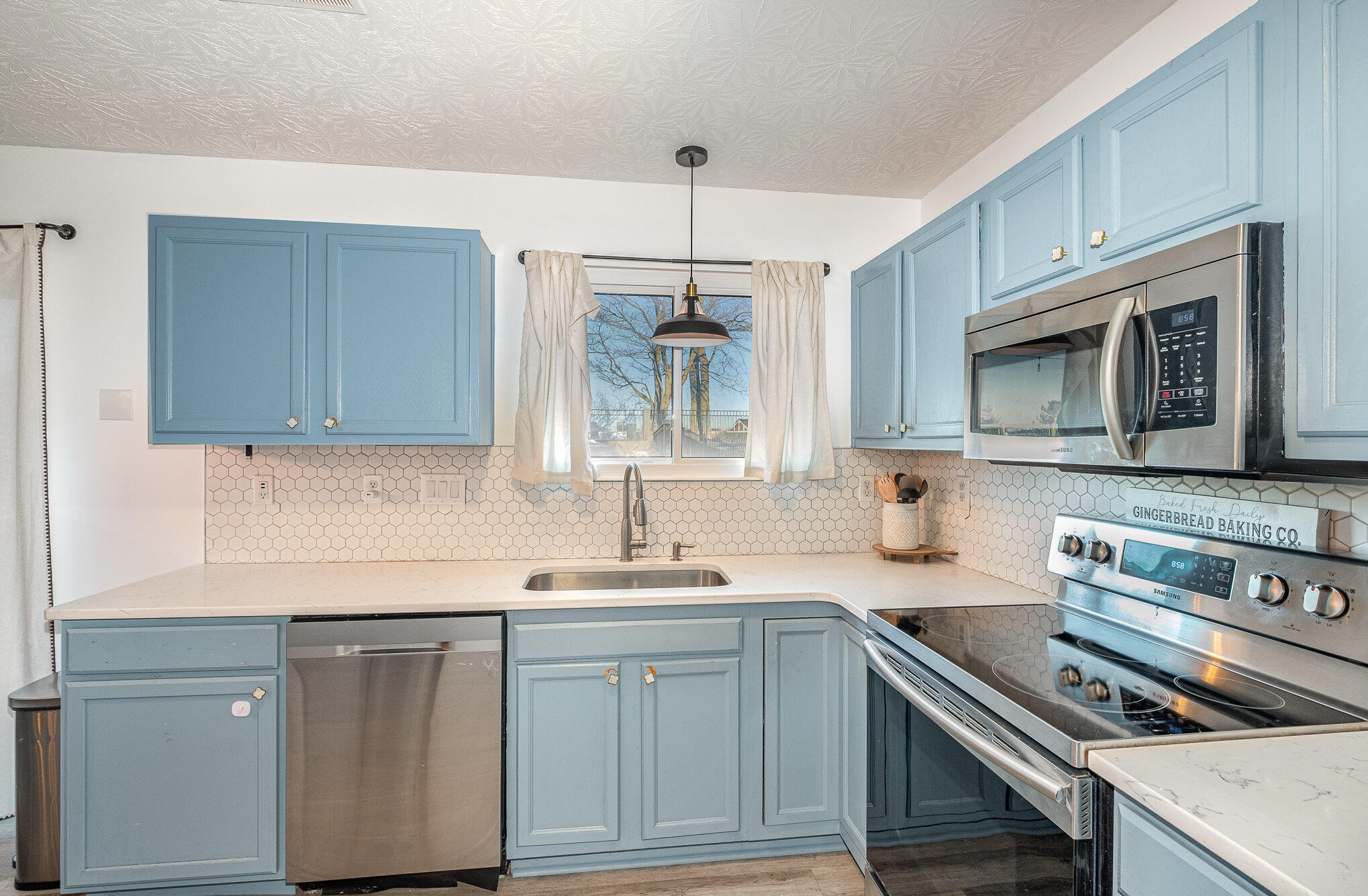 3124 Summitrun Drive