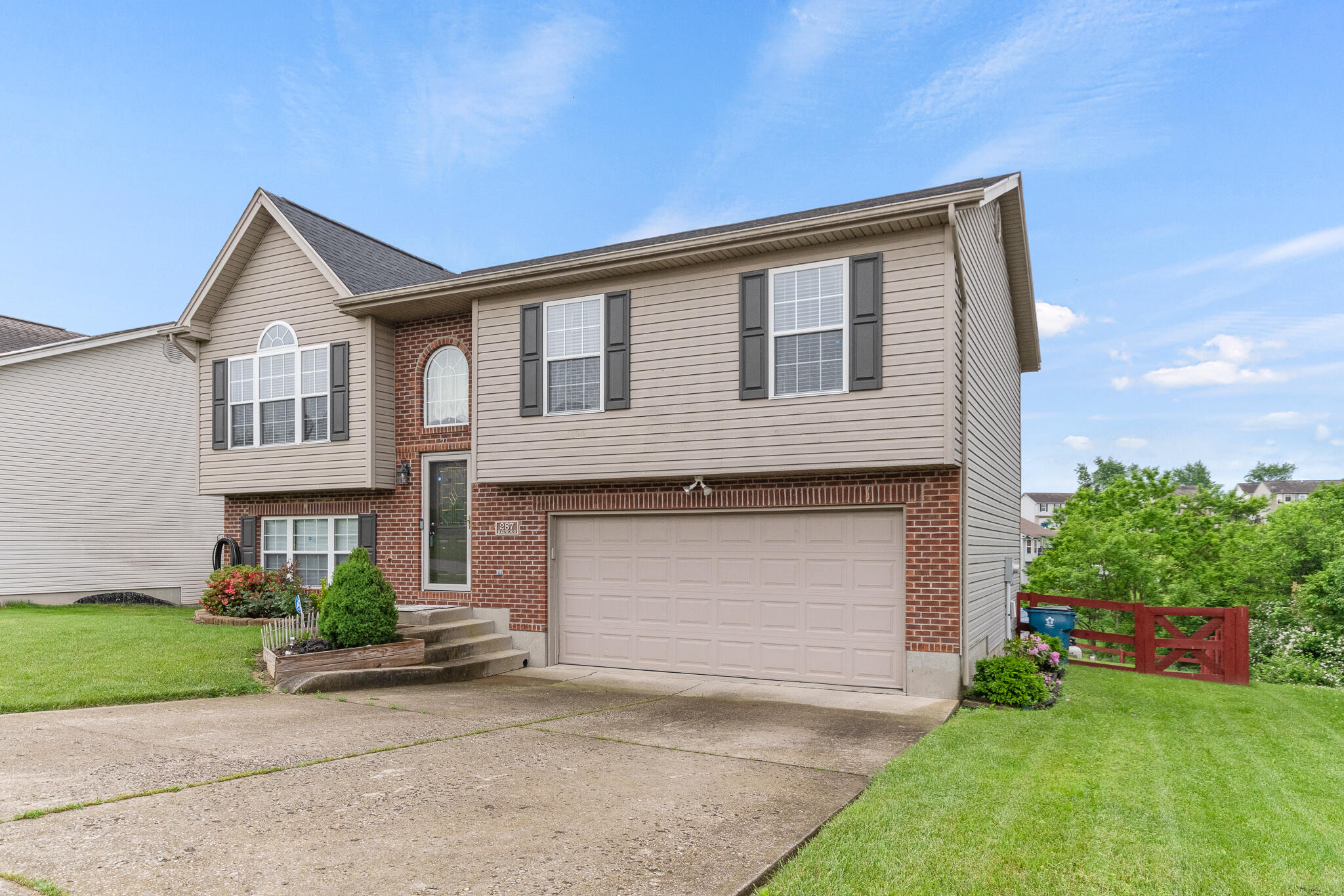 287 Redwood Drive