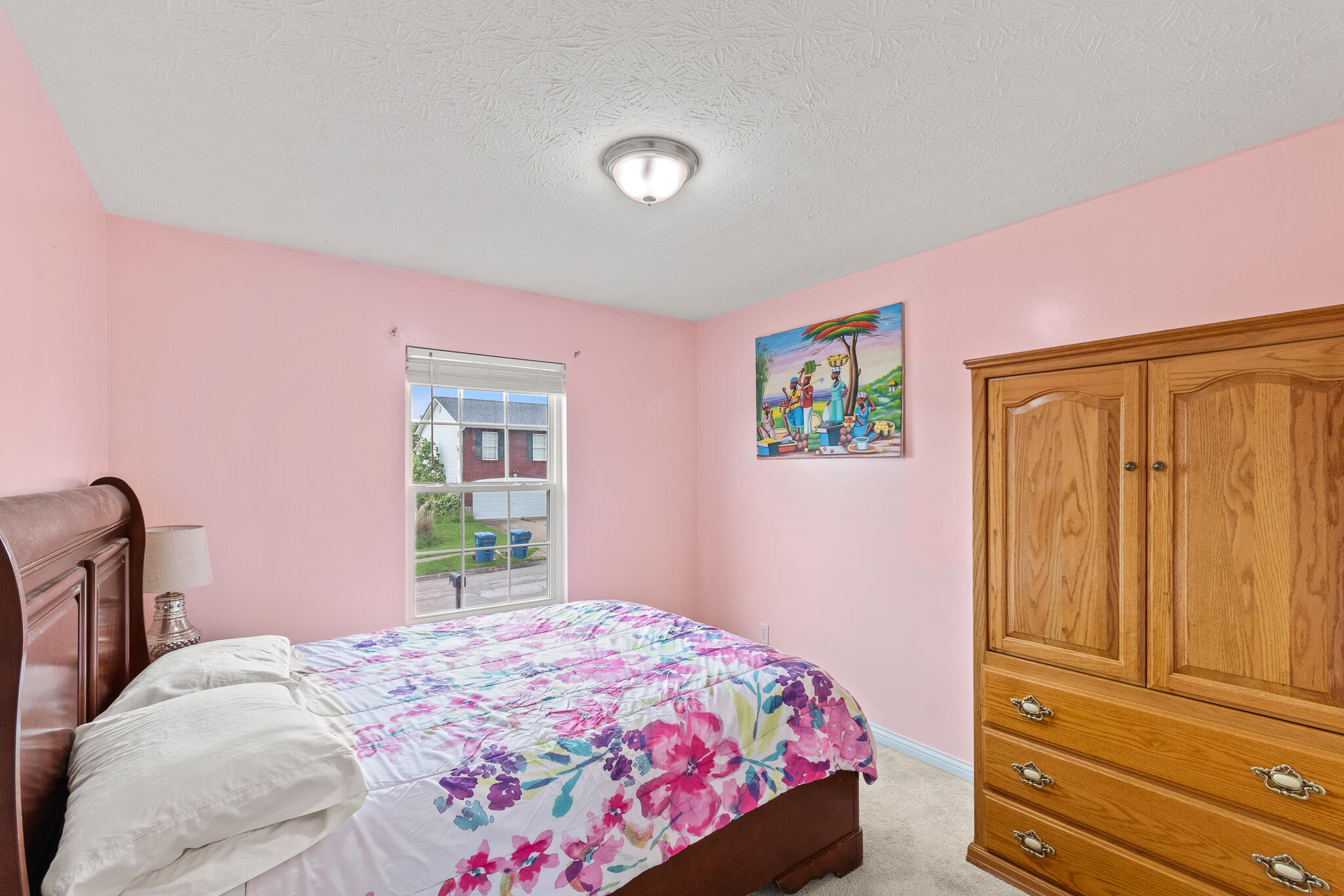 287 Redwood Drive