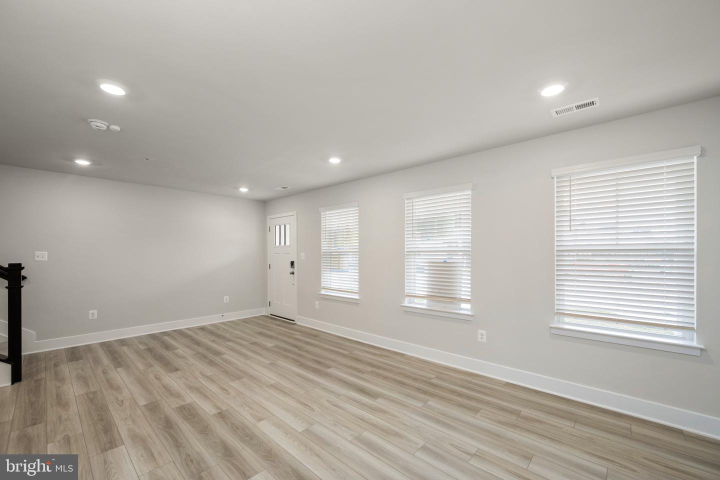 111 Treblis Way