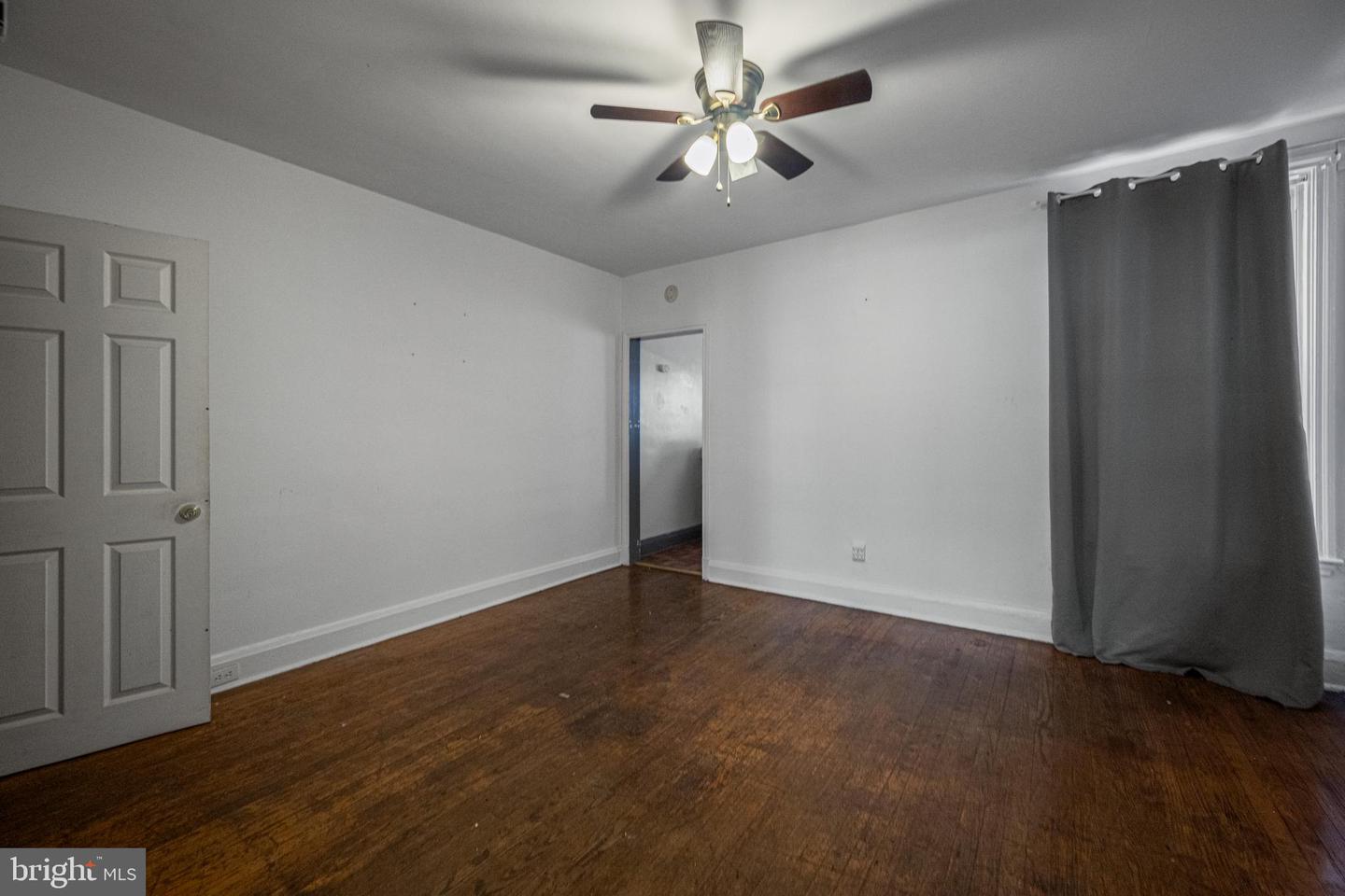 5610 Ready Ave