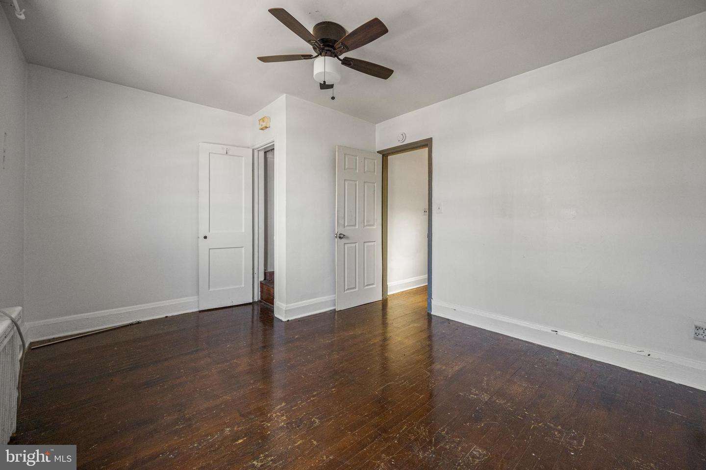 5610 Ready Ave