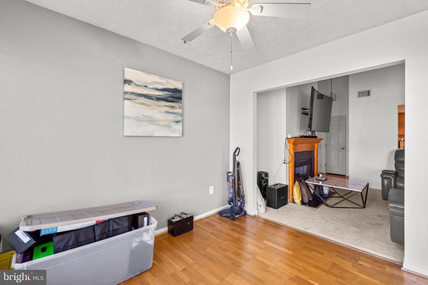 1494 Greenbriar CIRCLE Unit: 1-1494