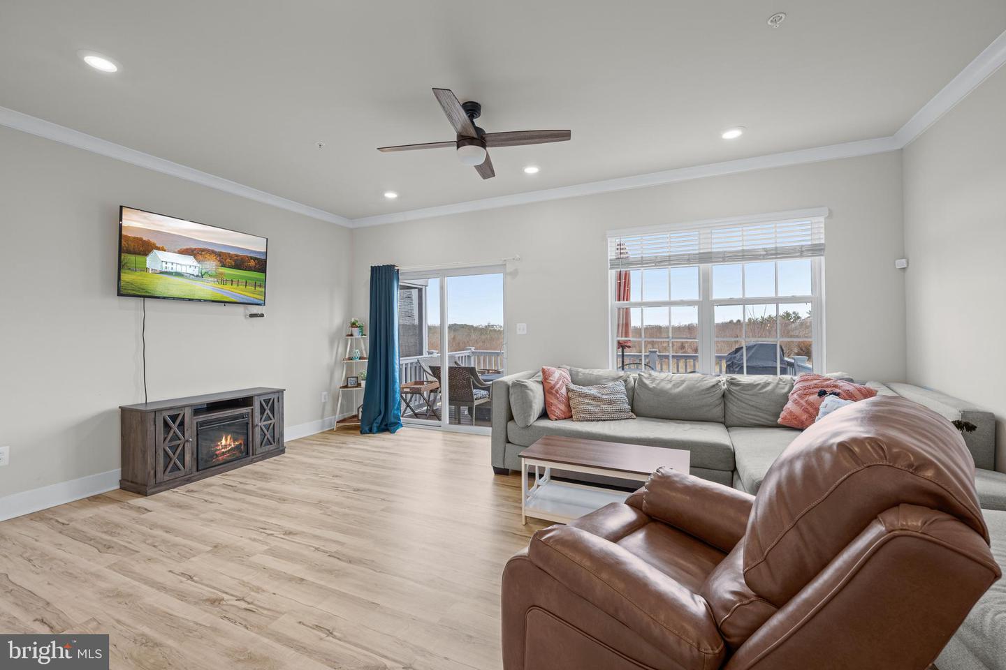2015 Reeves Road