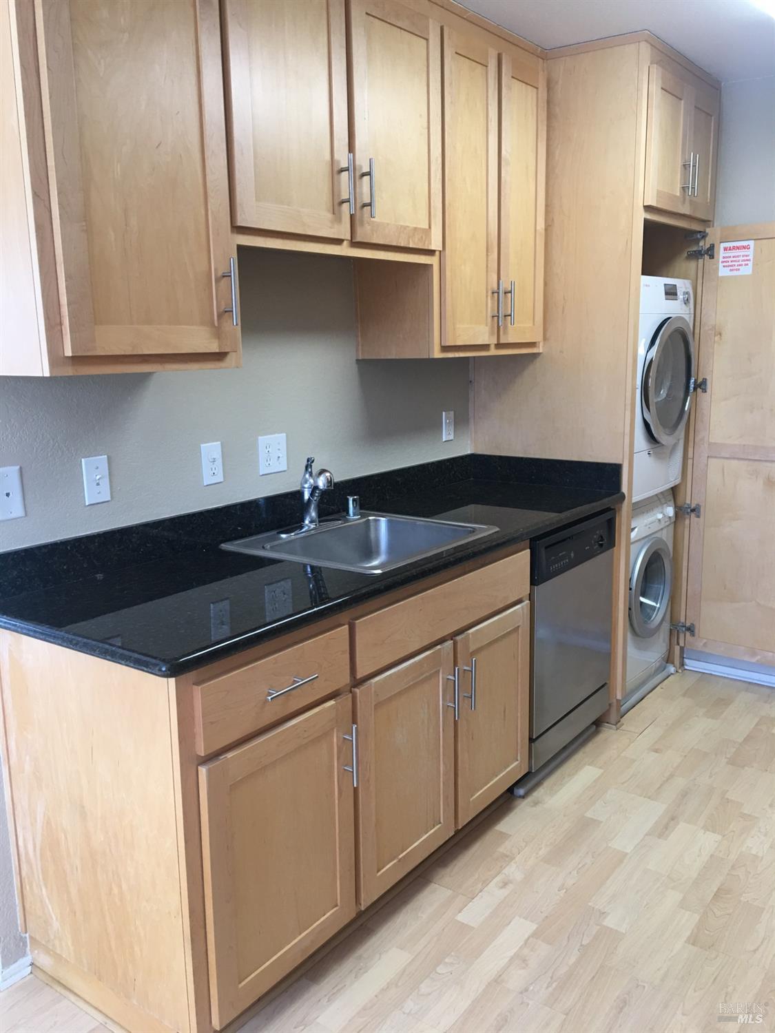 900 Cambridge Drive Unit: 96