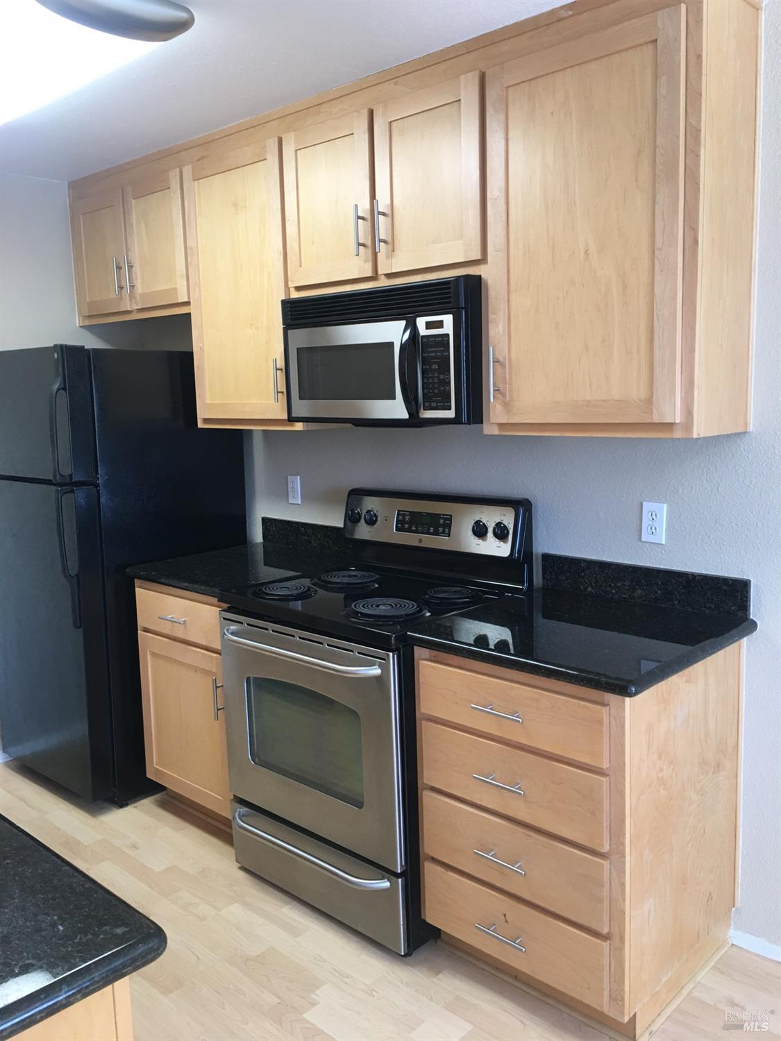 900 Cambridge Drive Unit: 96