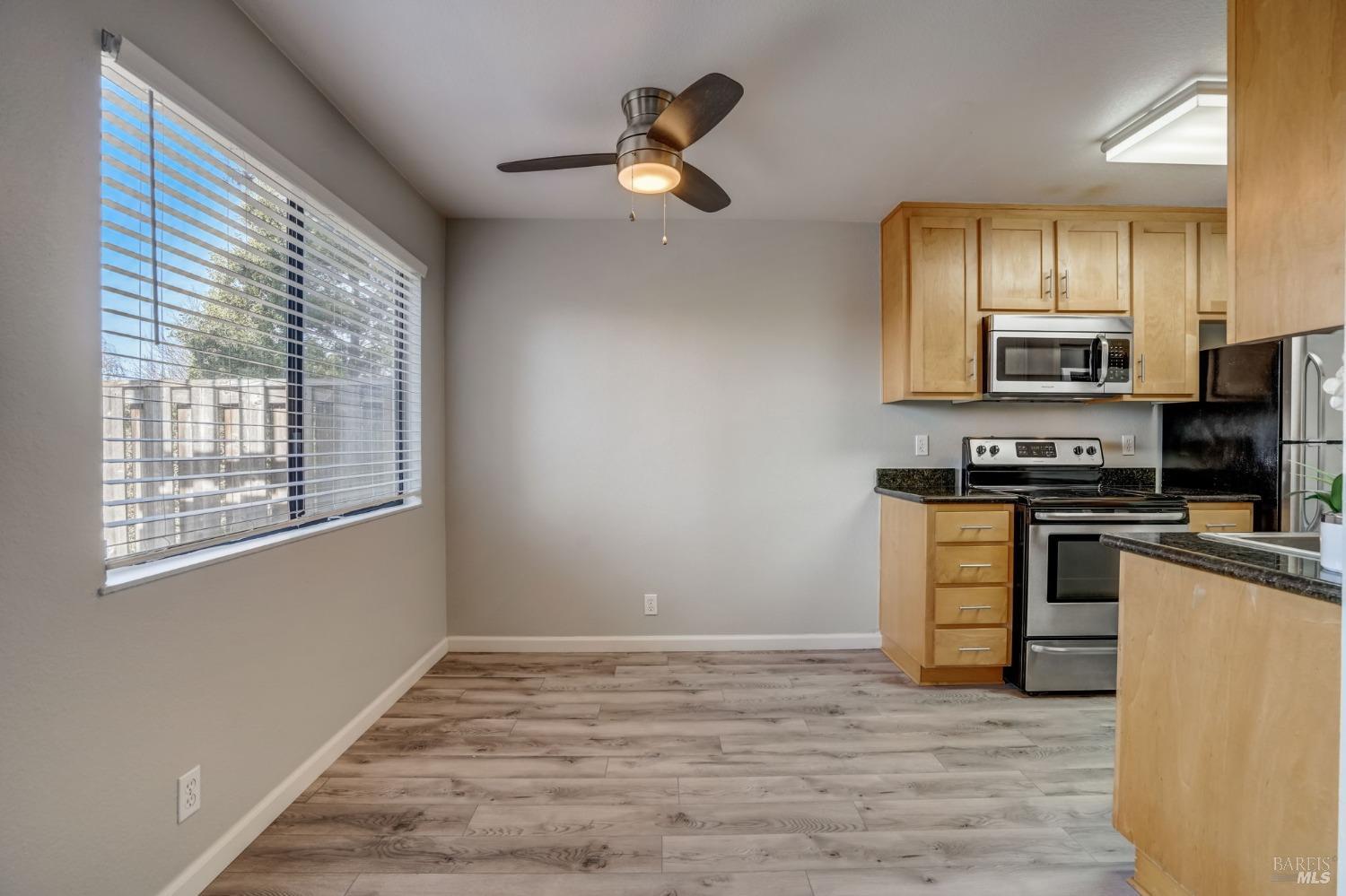 900 Cambridge Dr #133