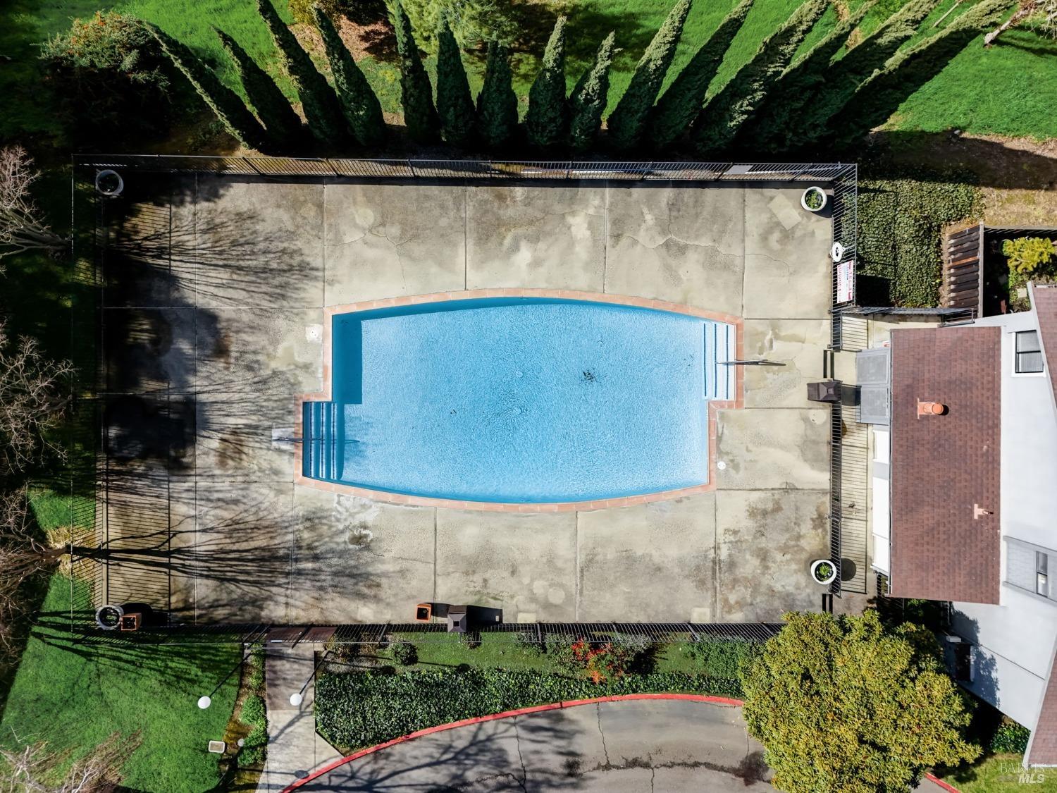 900 Cambridge Dr #133