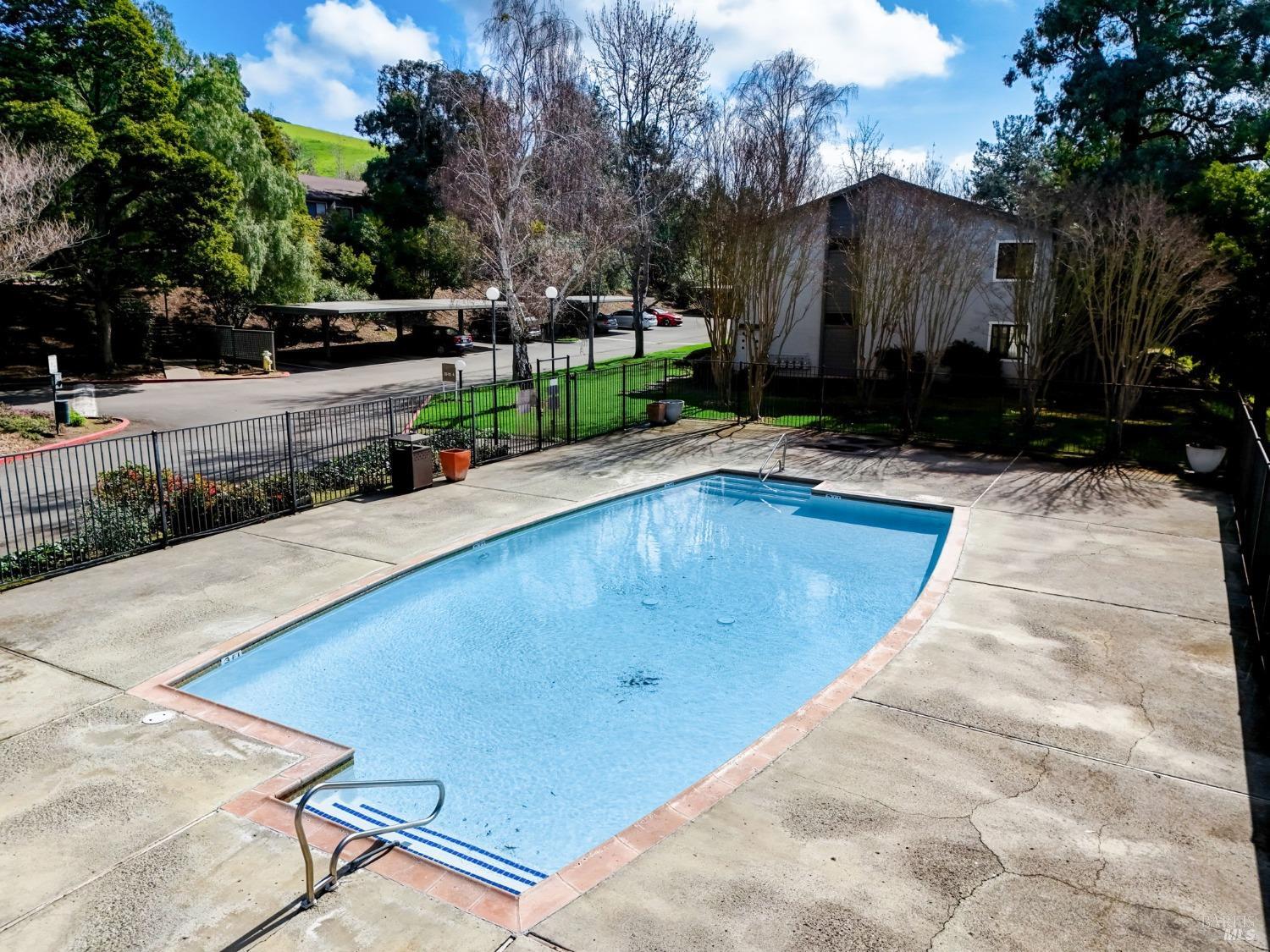 900 Cambridge Dr #133