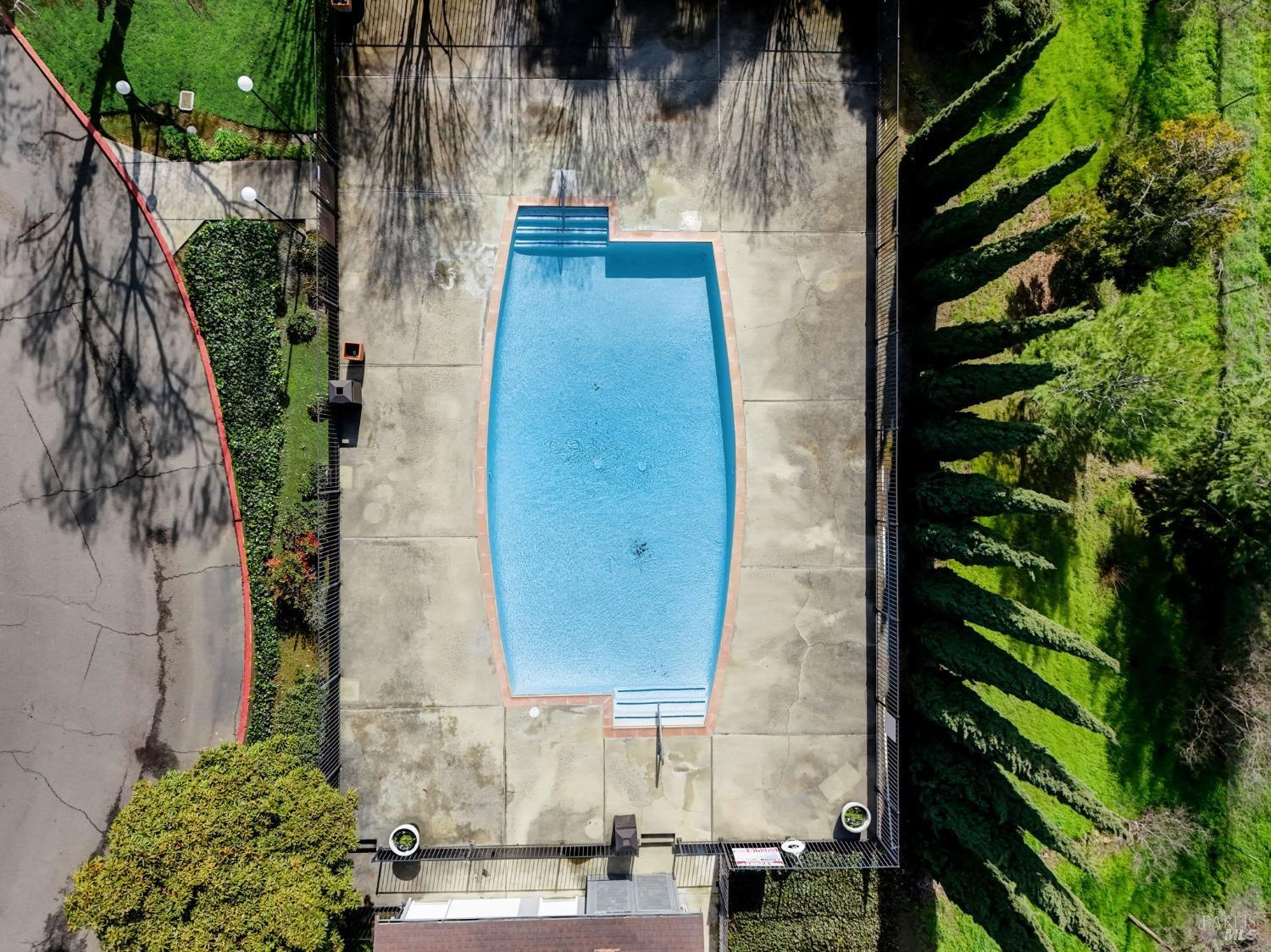 900 Cambridge Dr #133