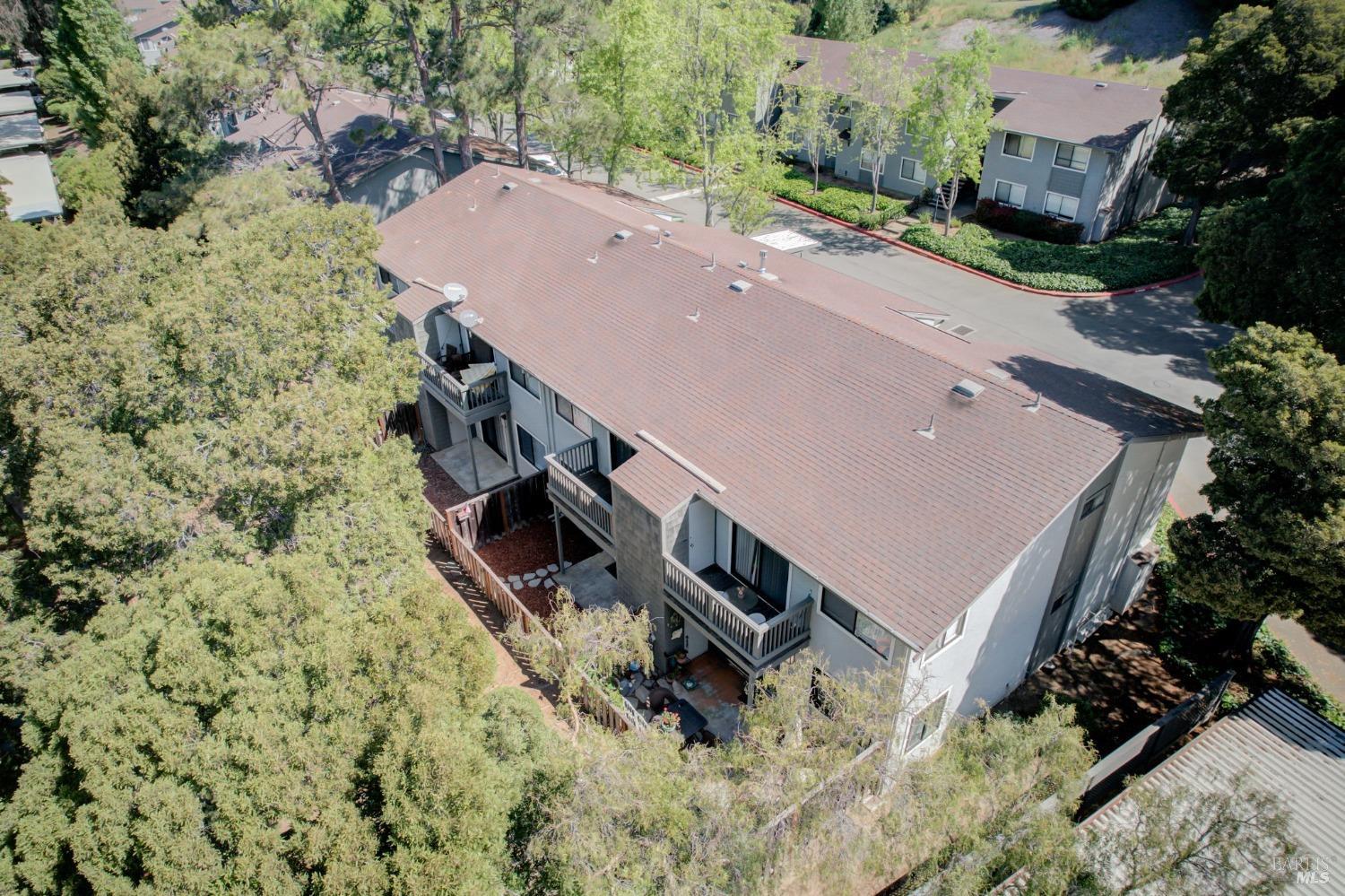 900 Cambridge Dr #137