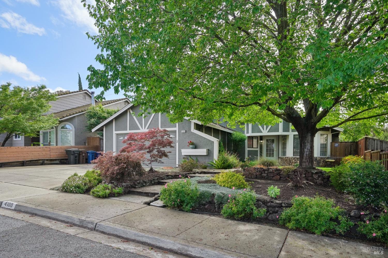 4100 Palomar Dr