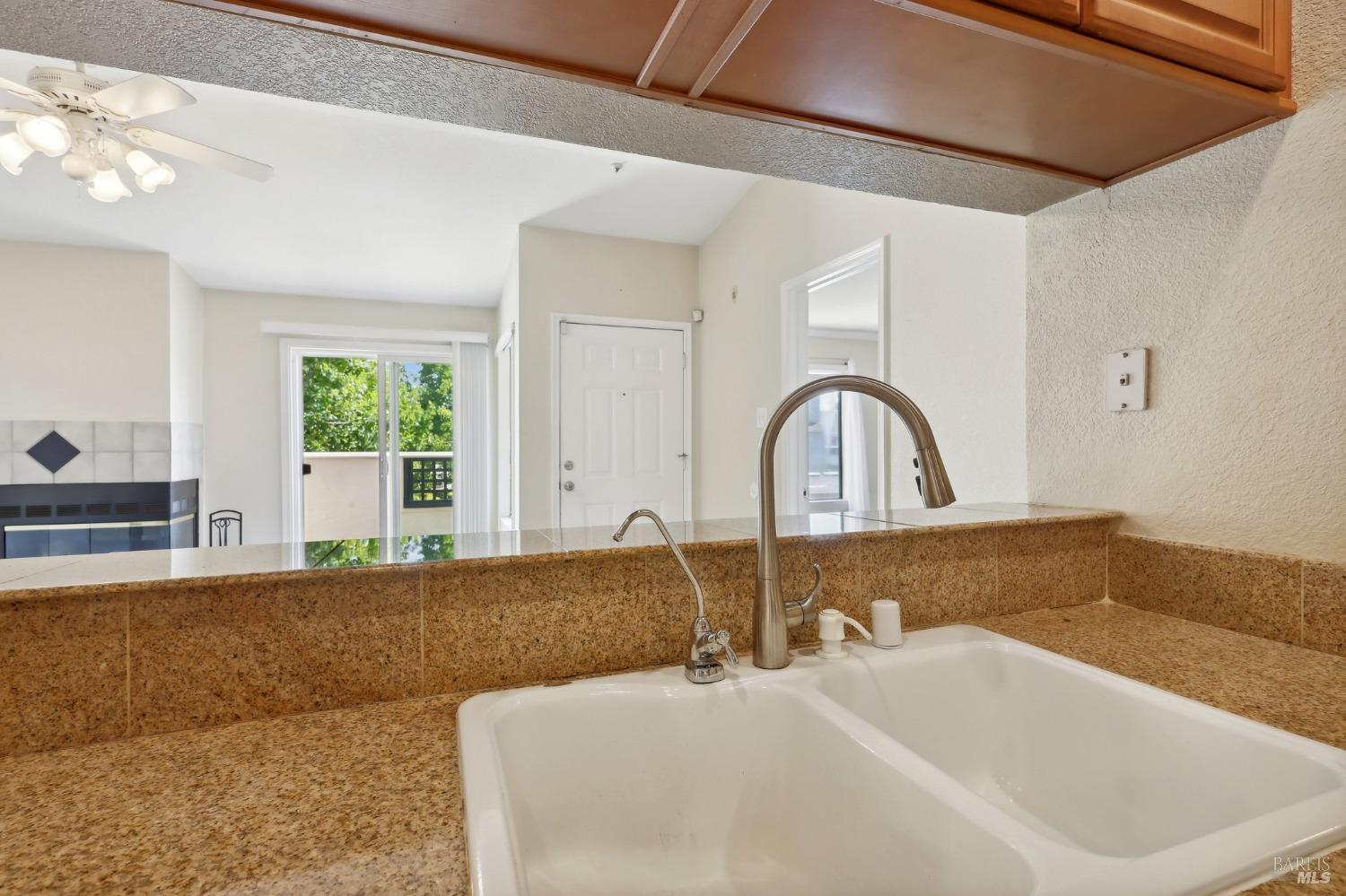 1201 Glen Cove Pkwy #713