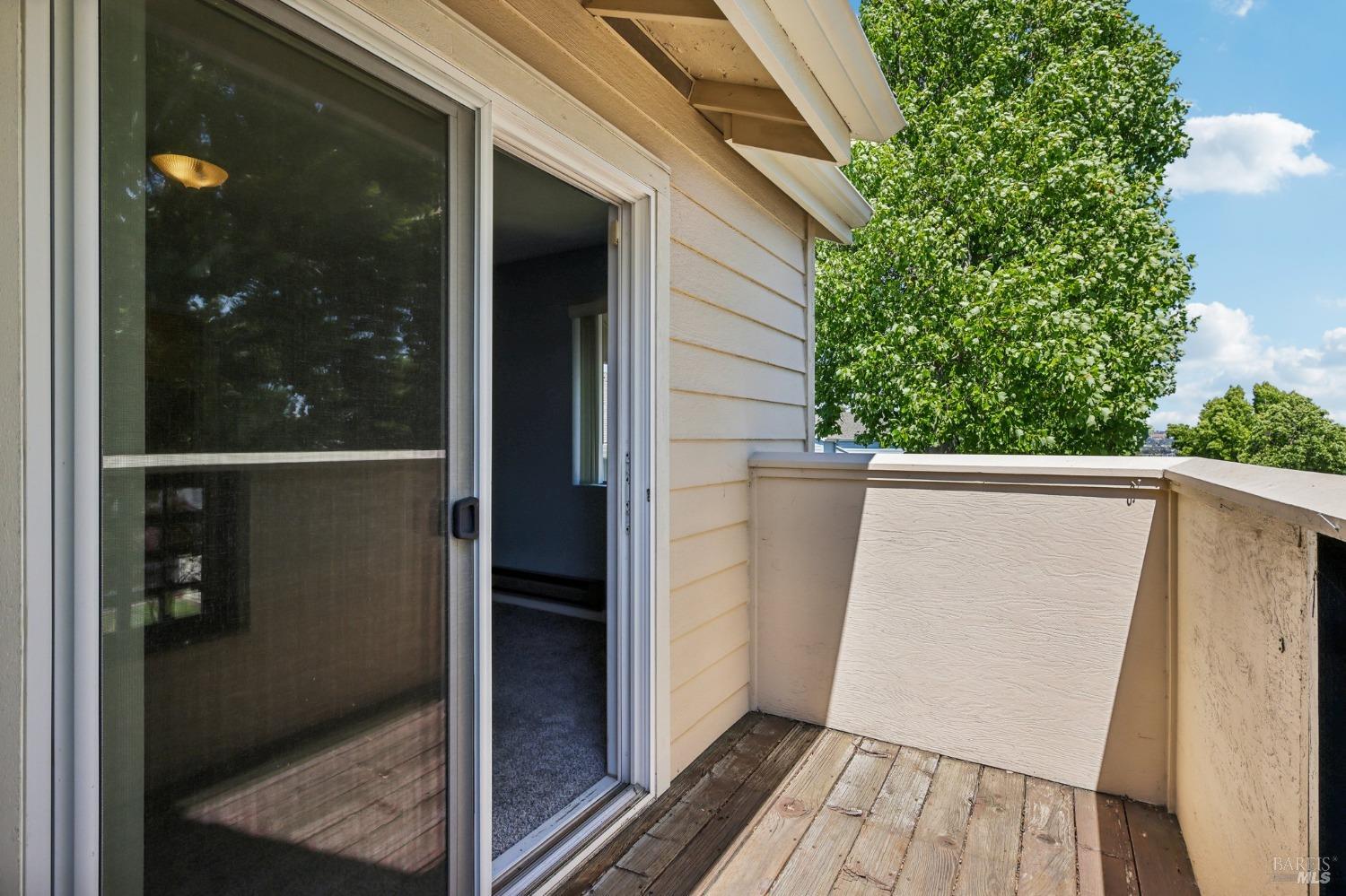 1201 Glen Cove Pkwy #713