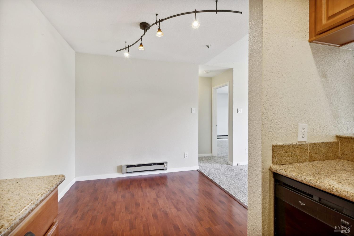 1201 Glen Cove Pkwy #713