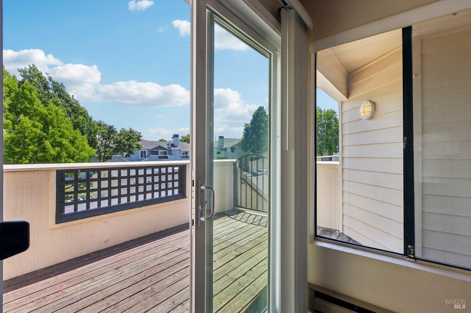 1201 Glen Cove Pkwy #713