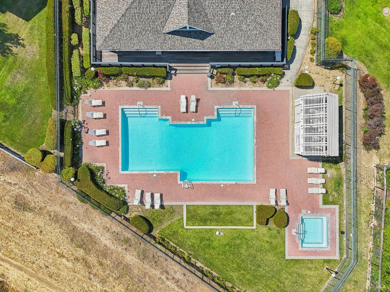 1201 Glen Cove Pkwy #713