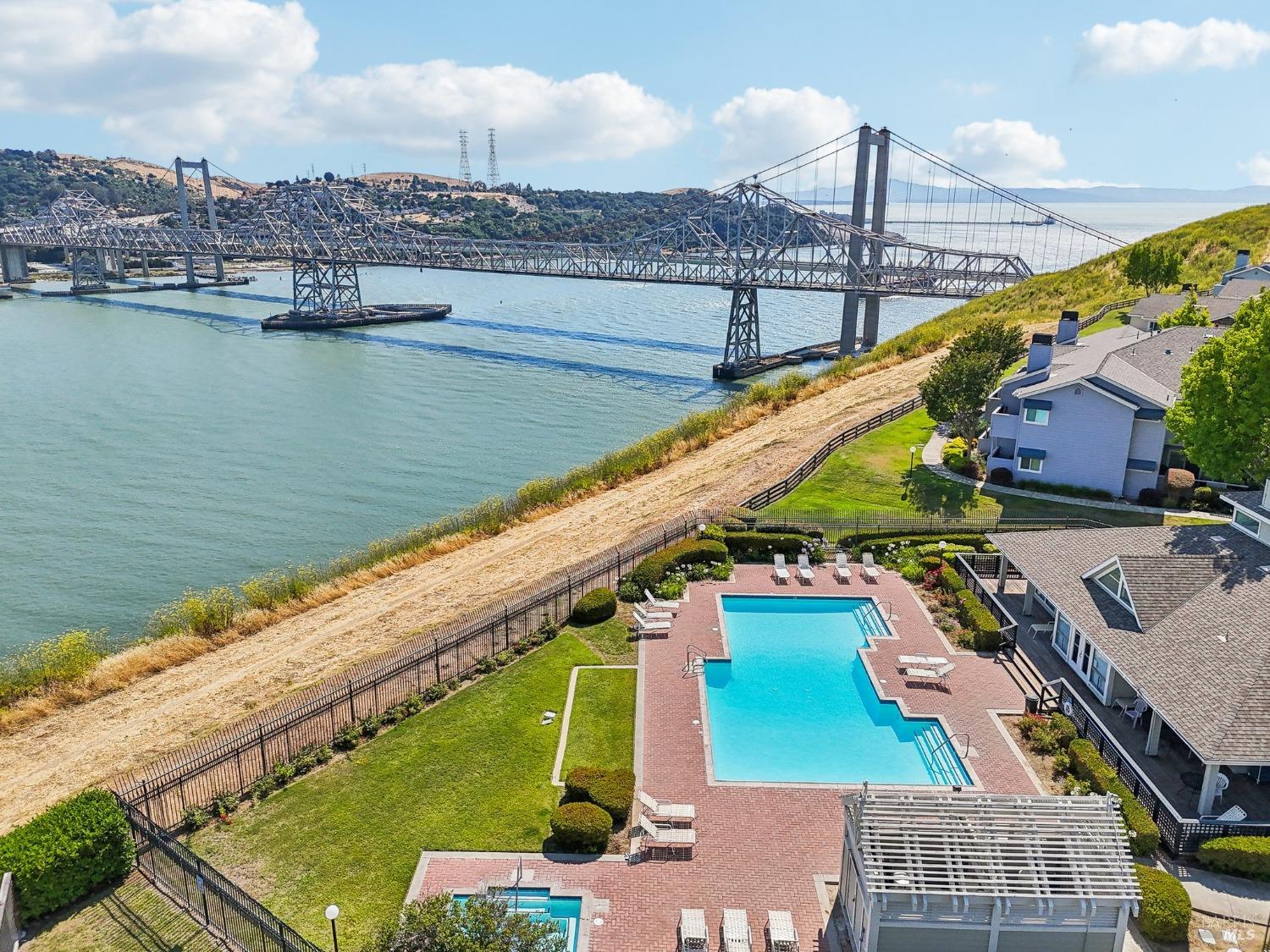 1201 Glen Cove Pkwy #713