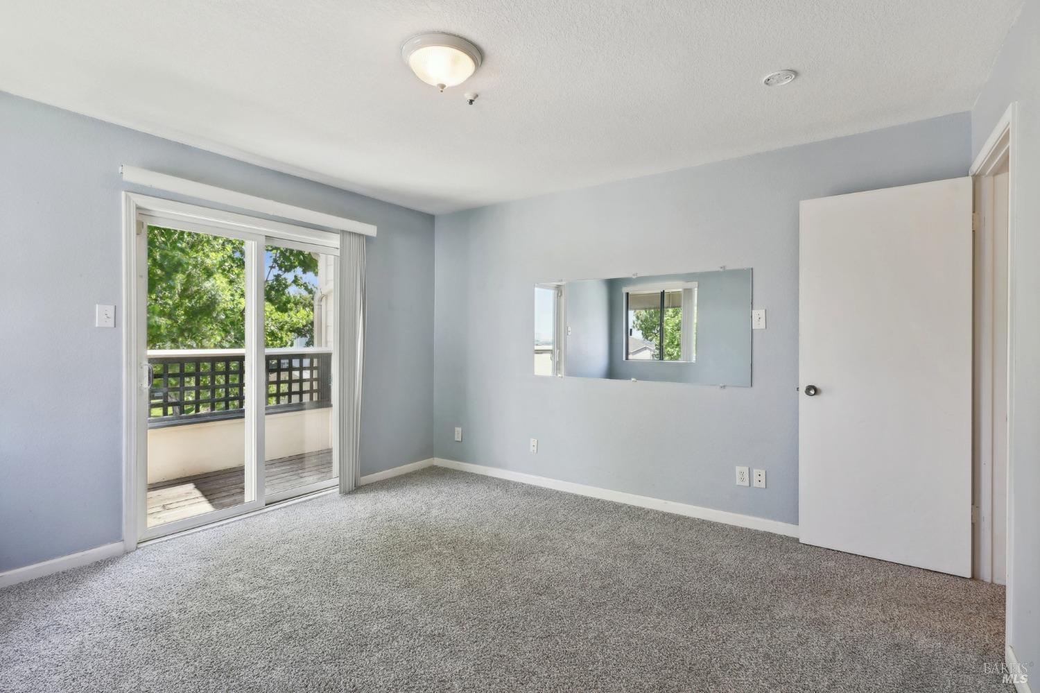 1201 Glen Cove Pkwy #713