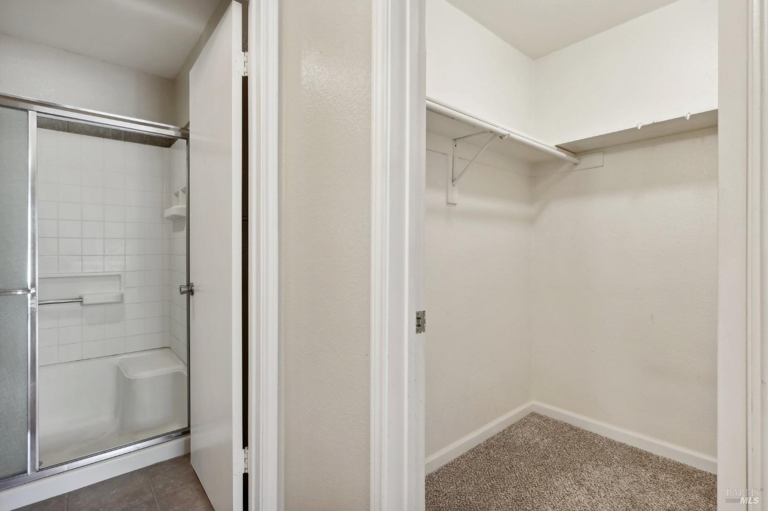 1201 Glen Cove Pkwy #713