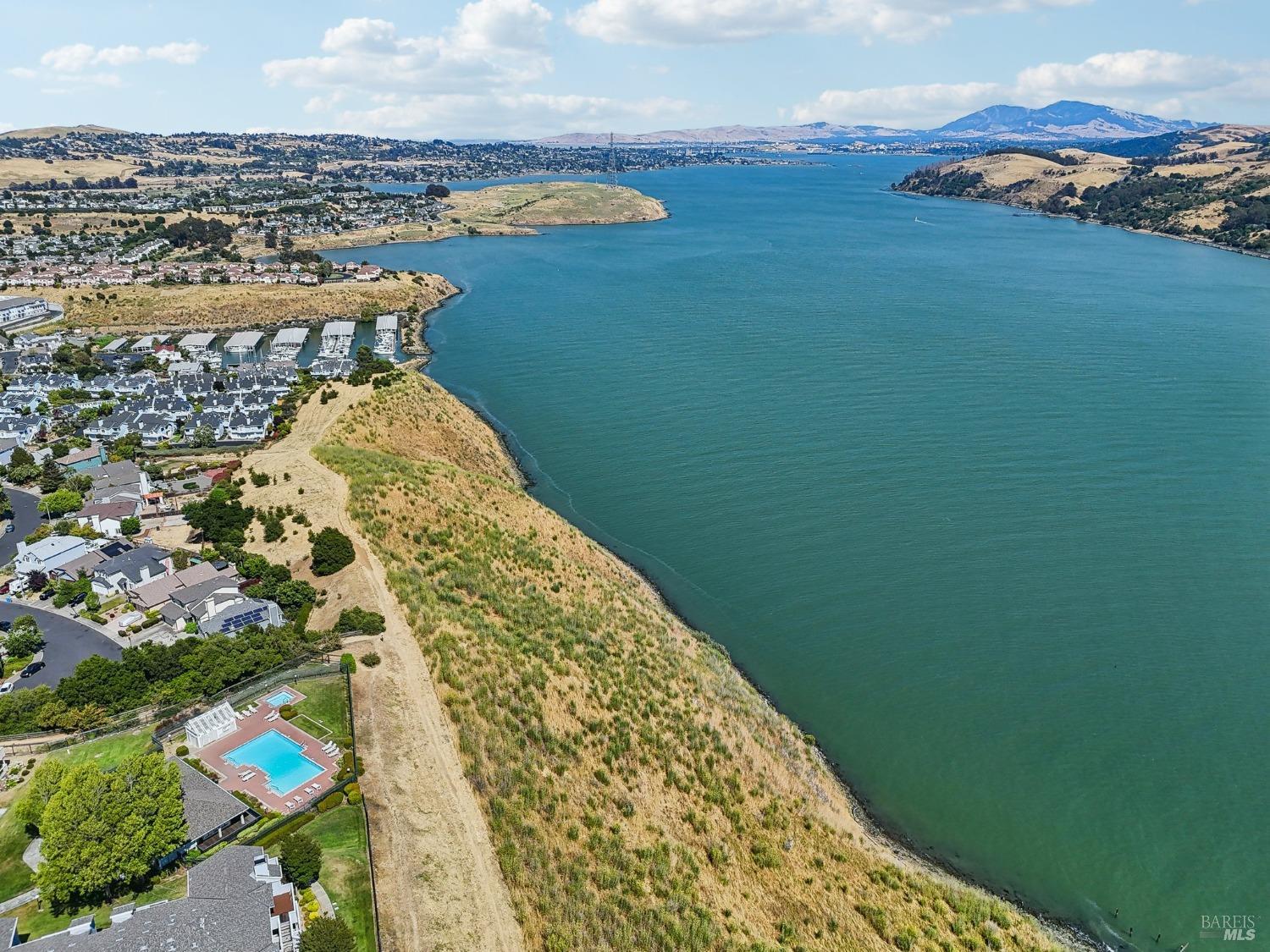 1201 Glen Cove Pkwy #713