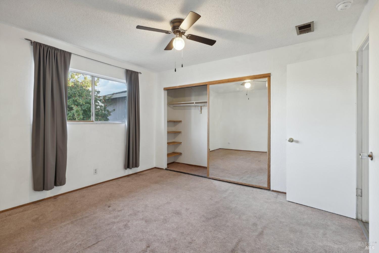 2964 N Francisco Way