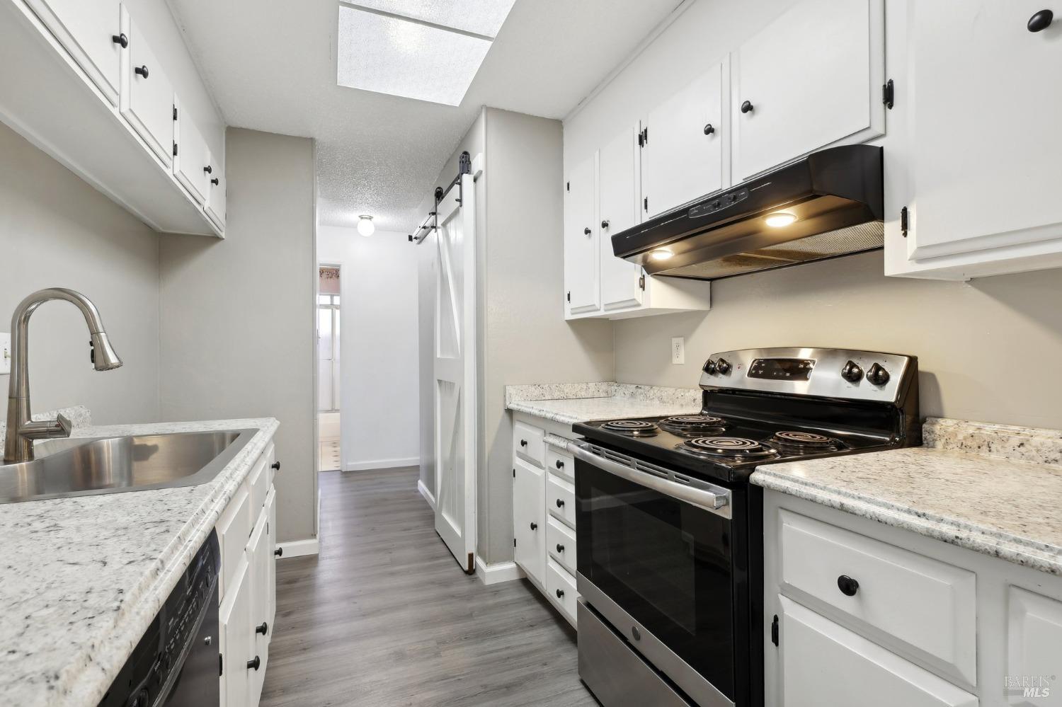 2964 N Francisco Way