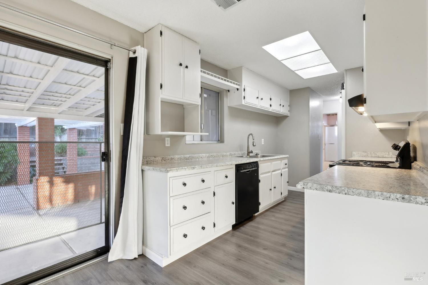 2964 N Francisco Way