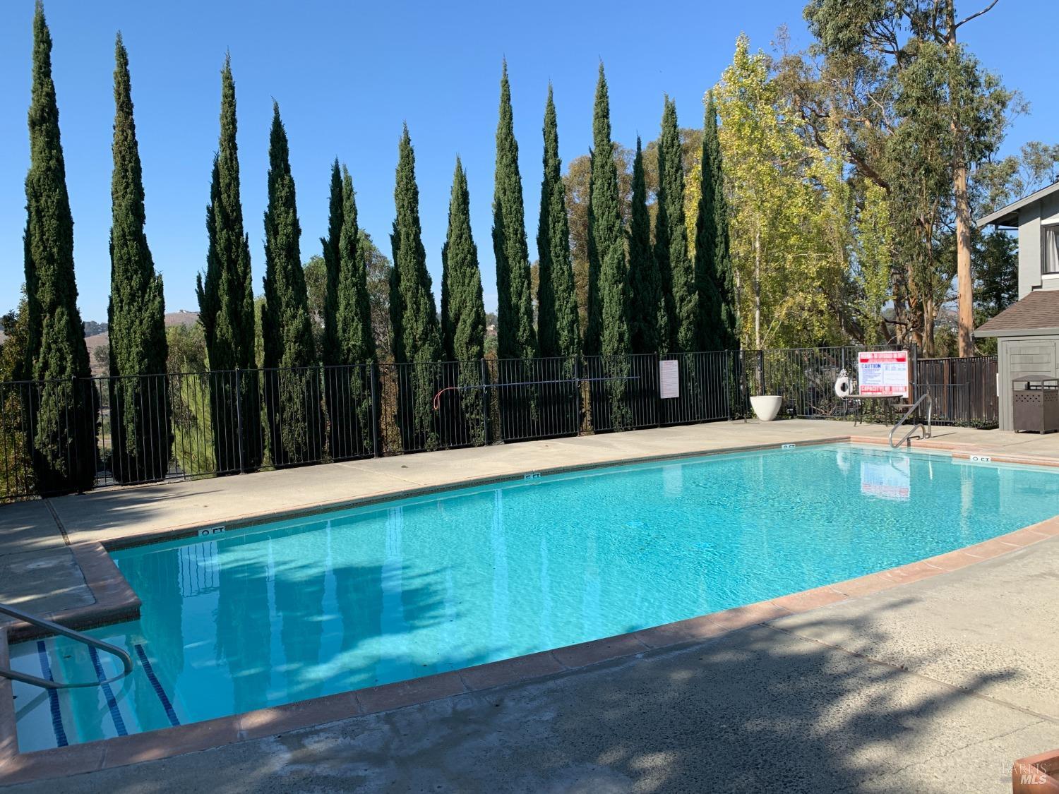 900 Cambridge Dr #74