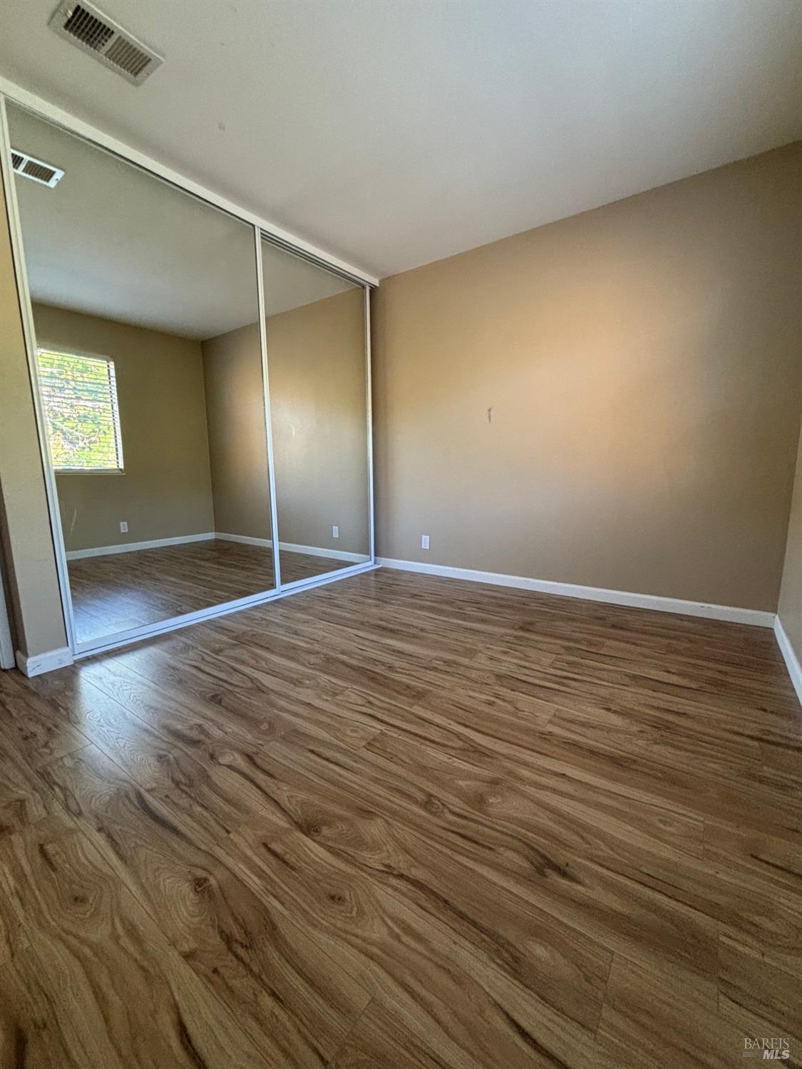 900 Cambridge Dr #74