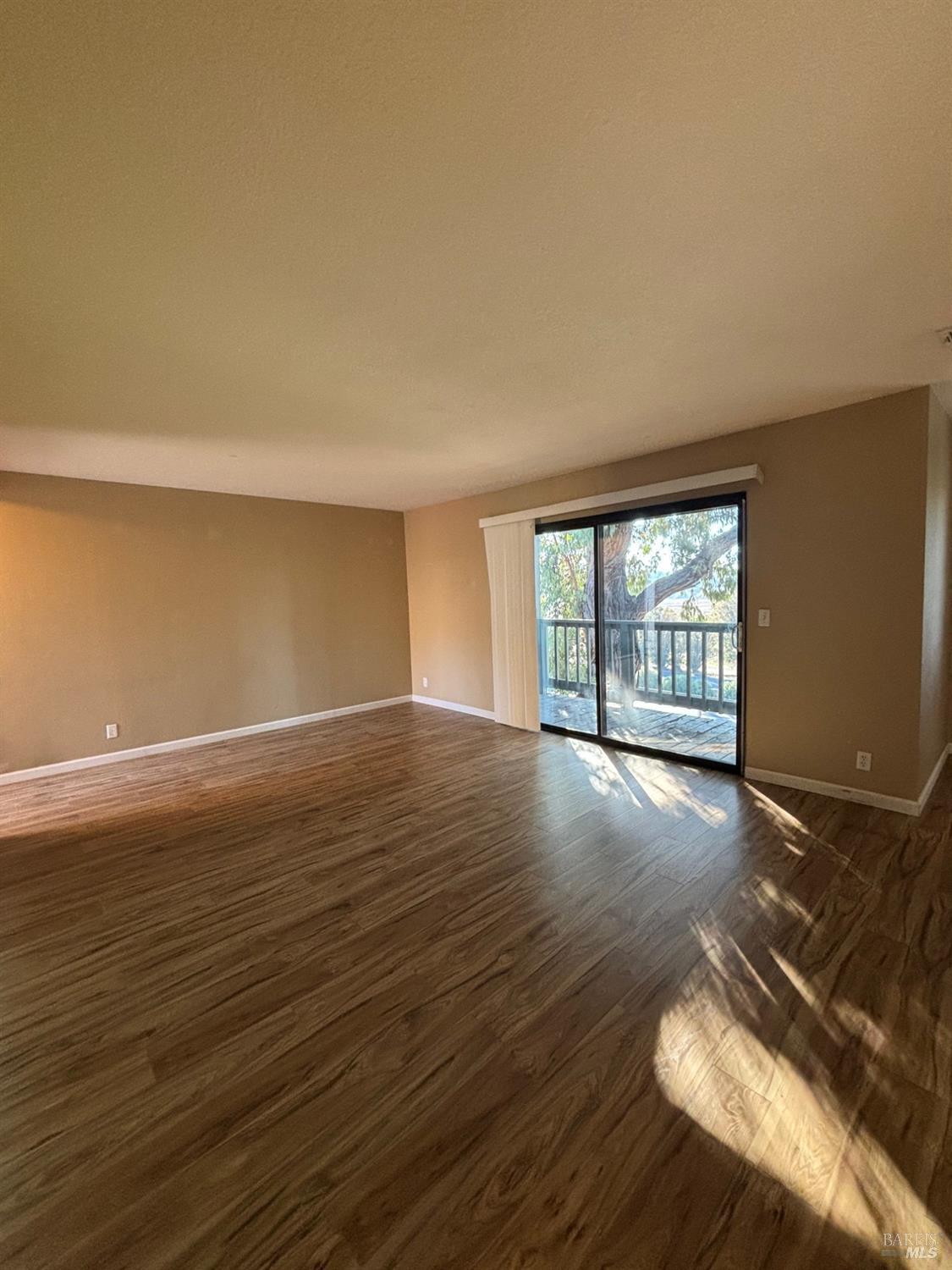 900 Cambridge Dr #74