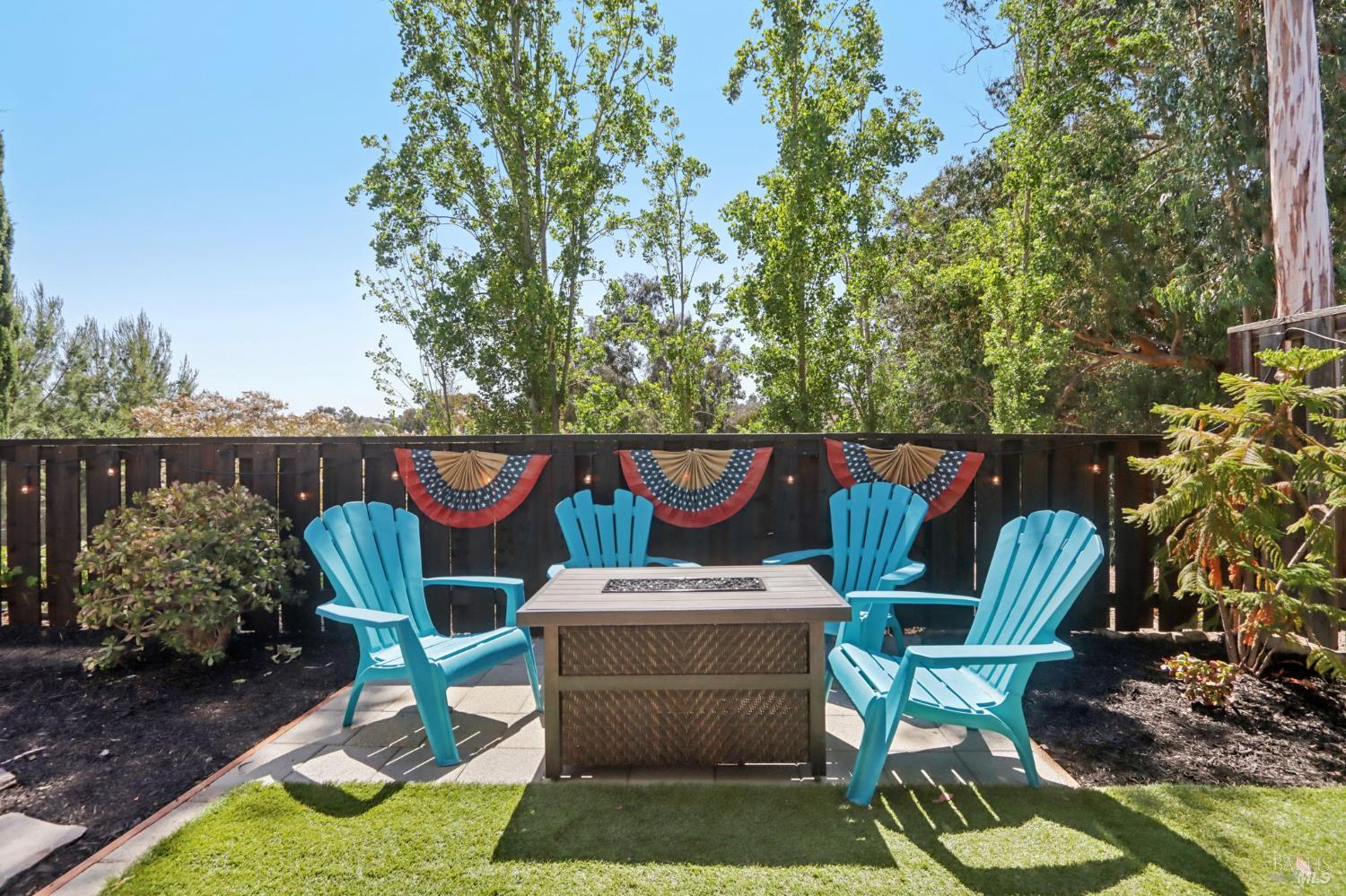 900 Cambridge Dr #51