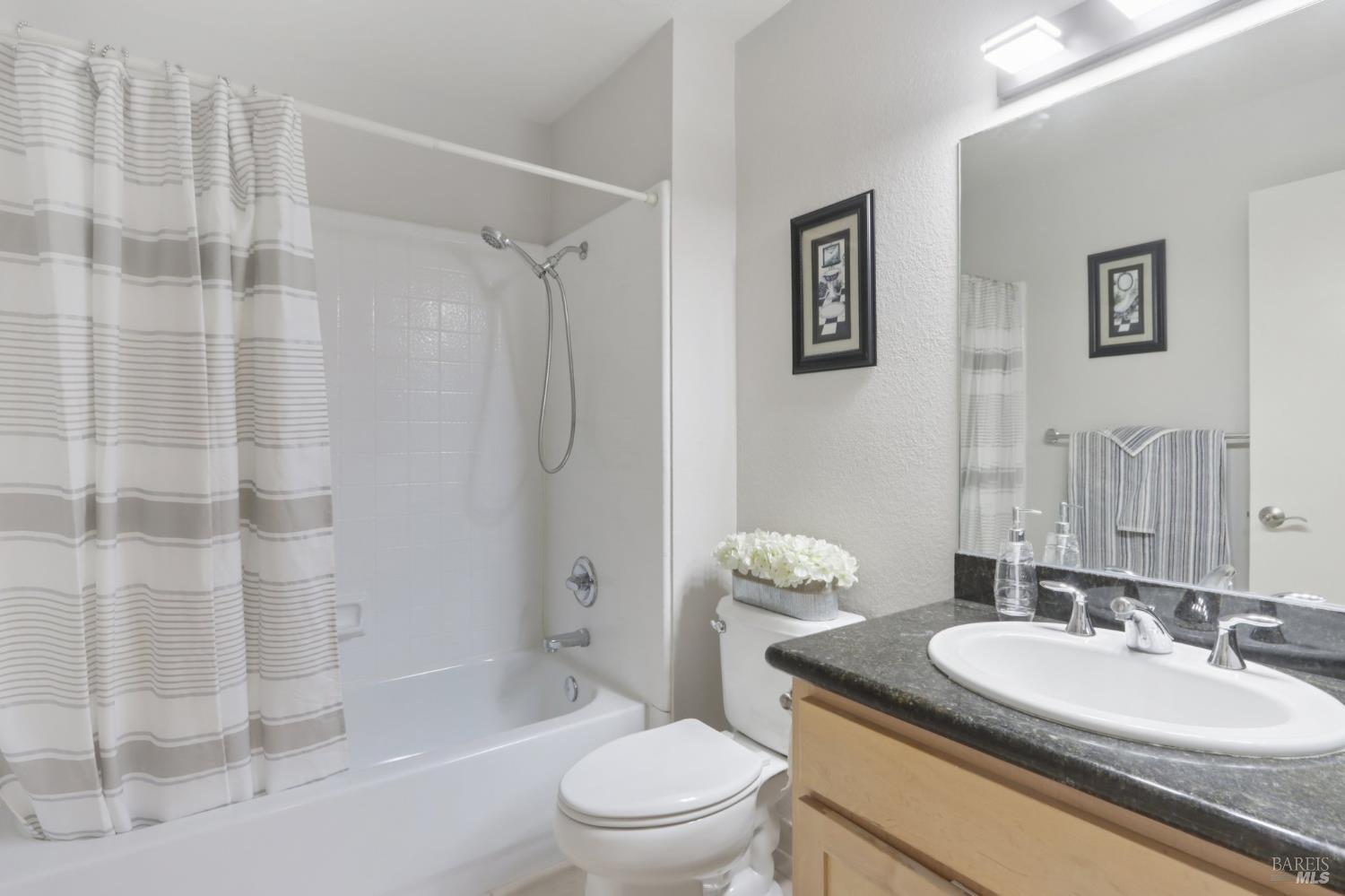 900 Cambridge Dr #51