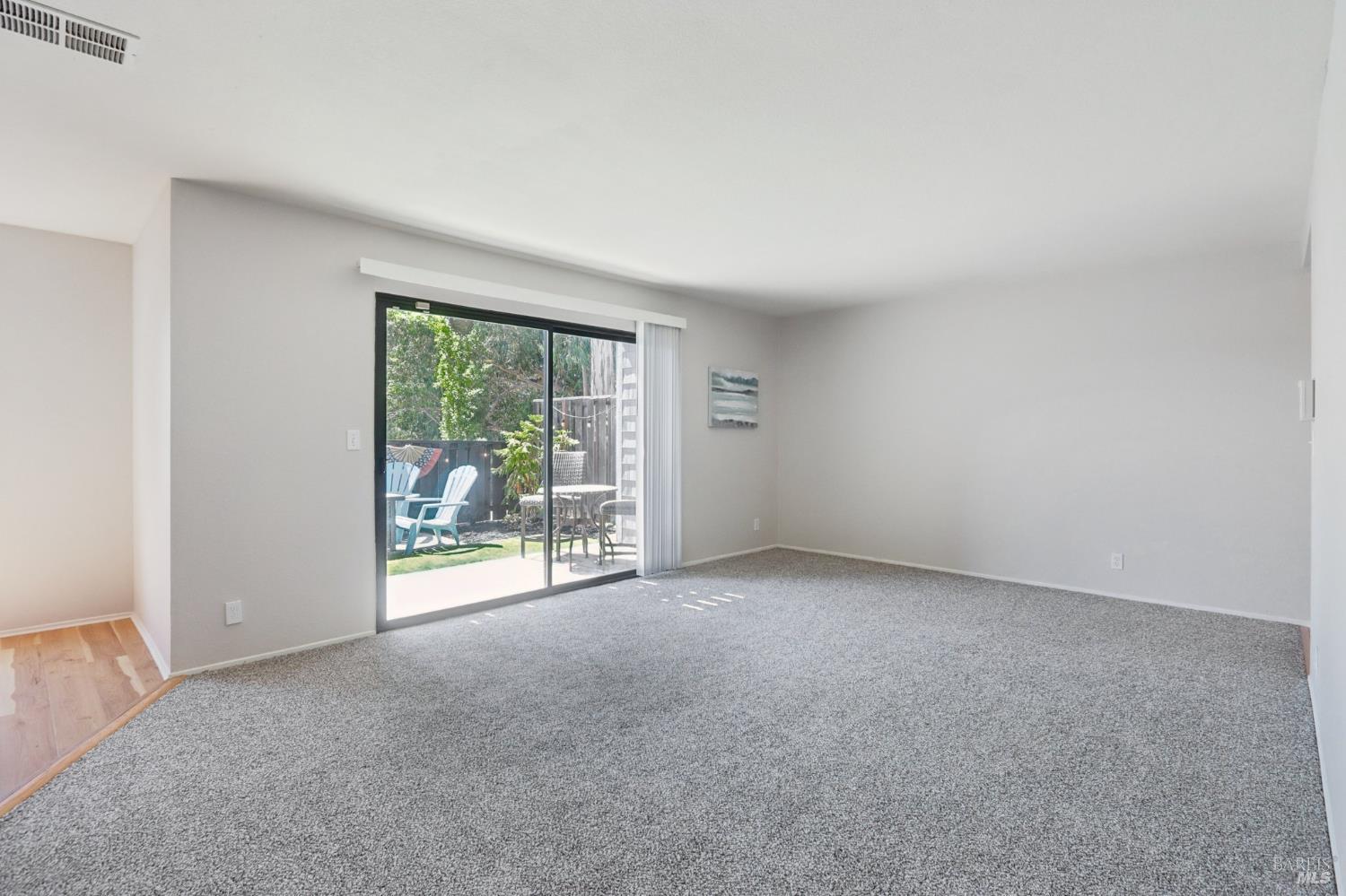 900 Cambridge Dr #51