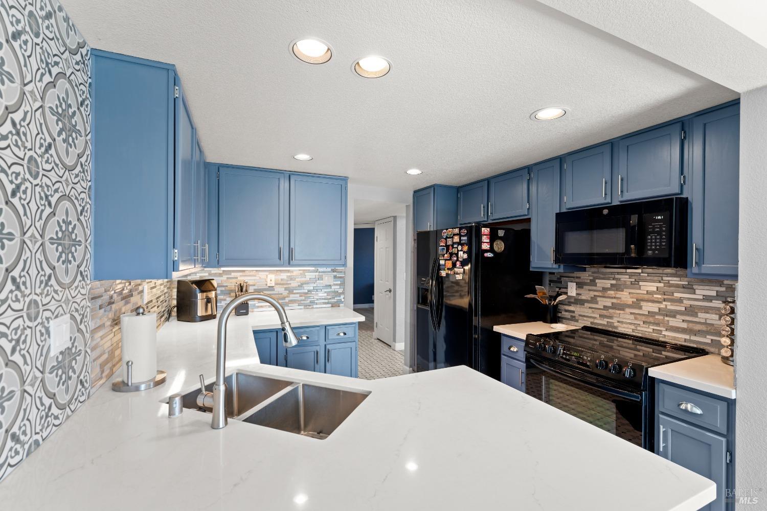 901 Point Reyes Ct #1