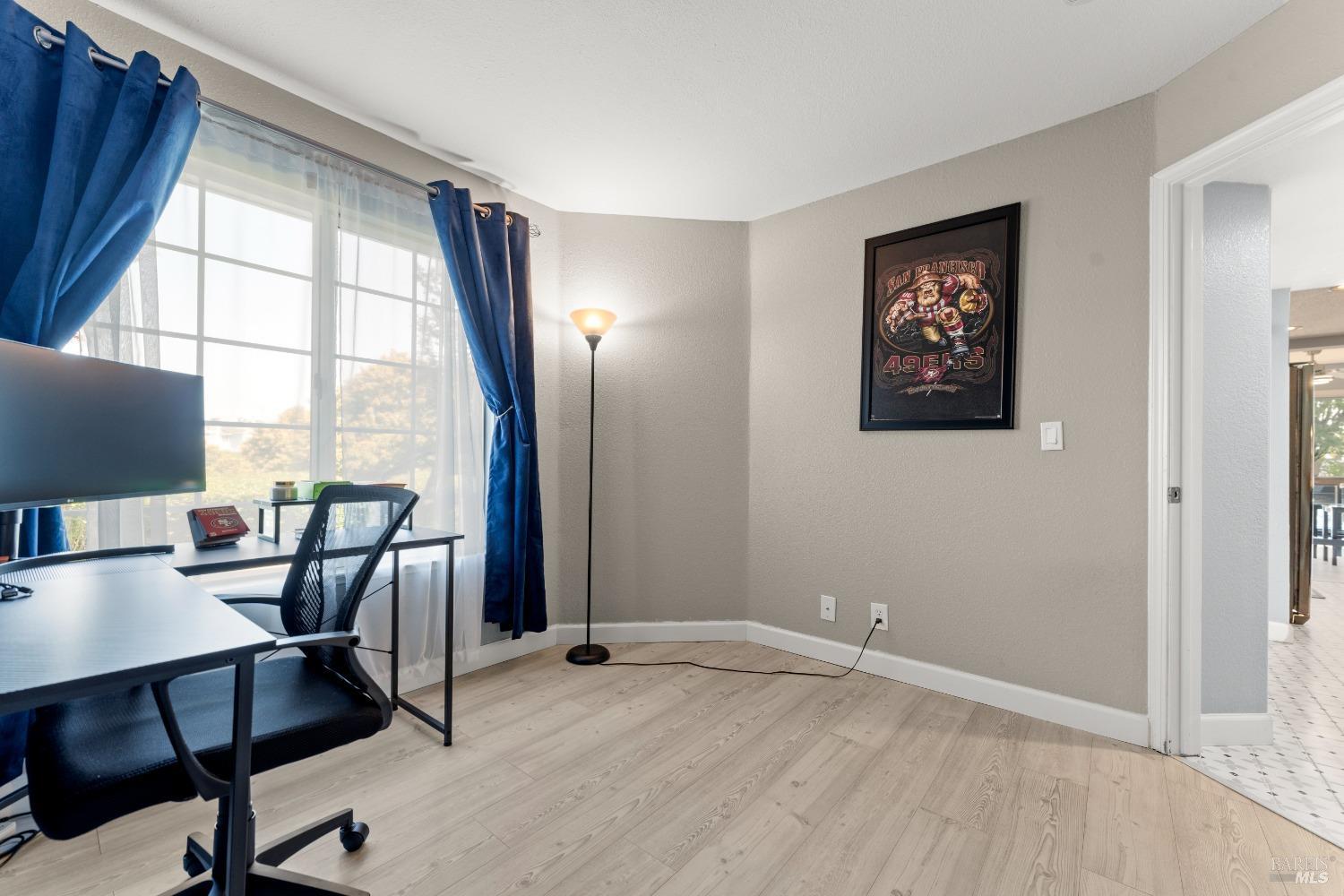 901 Point Reyes Ct #1