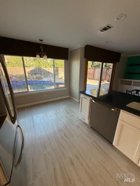 503 Lupine Cir