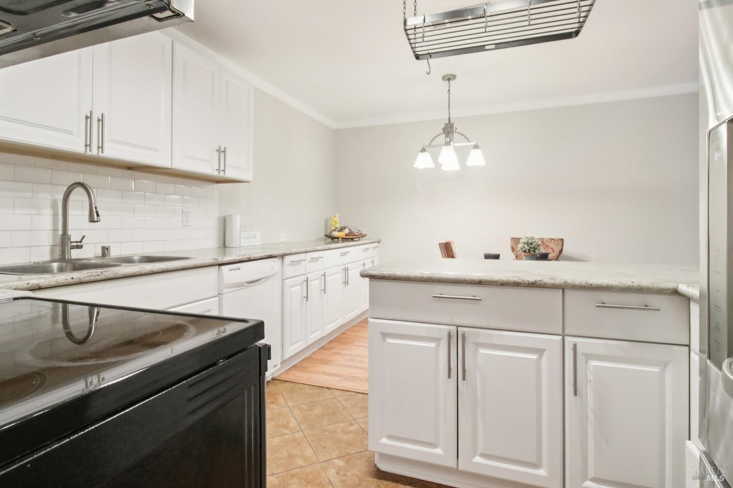 165 Oddstad Drive Unit: #10