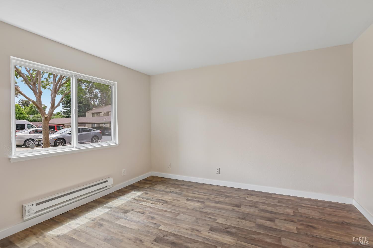 3383 Foxtail Terrace