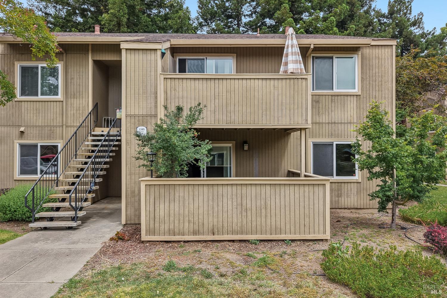 3383 Foxtail Terrace