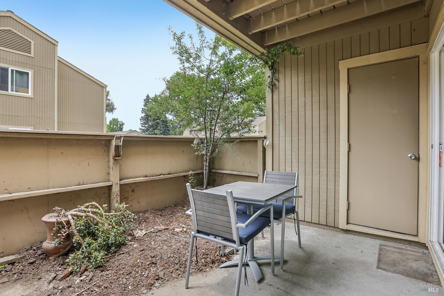 3383 Foxtail Terrace