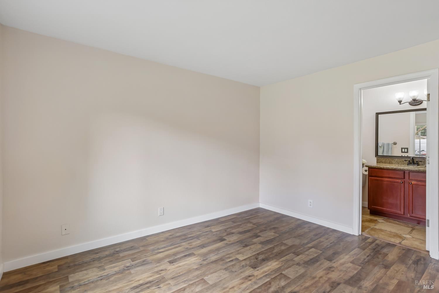 3383 Foxtail Terrace