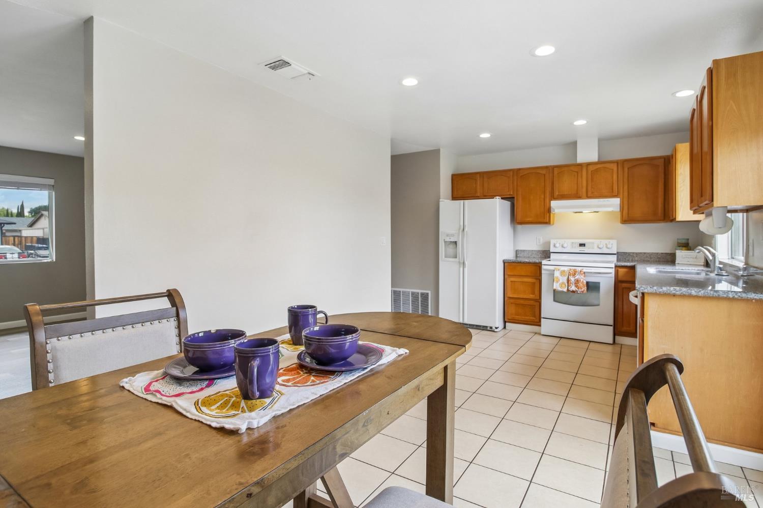 341 Shoveller Drive