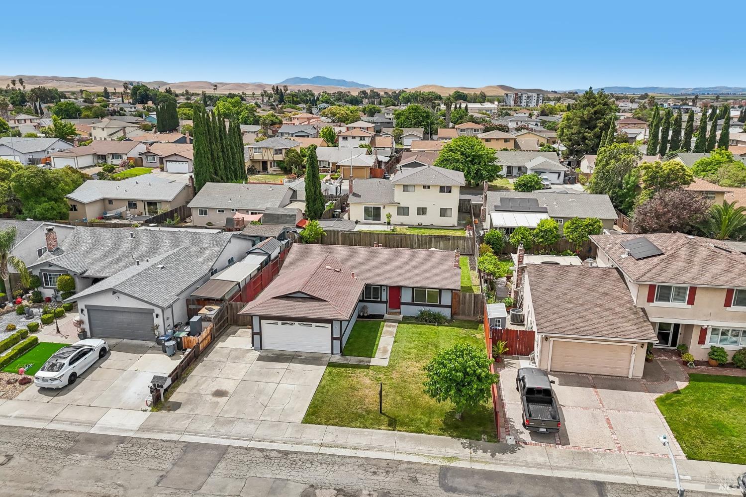 341 Shoveller Drive