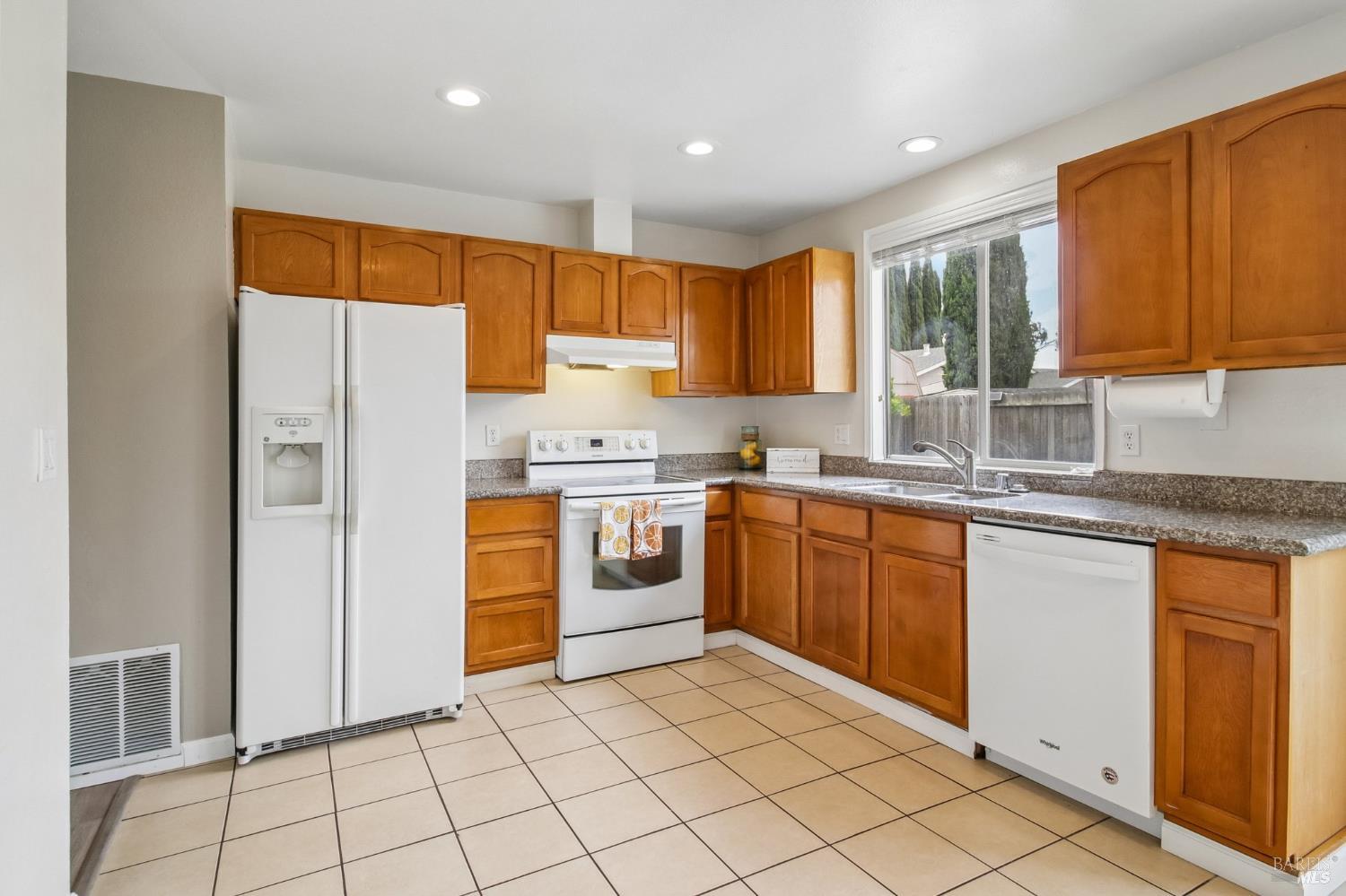 341 Shoveller Drive