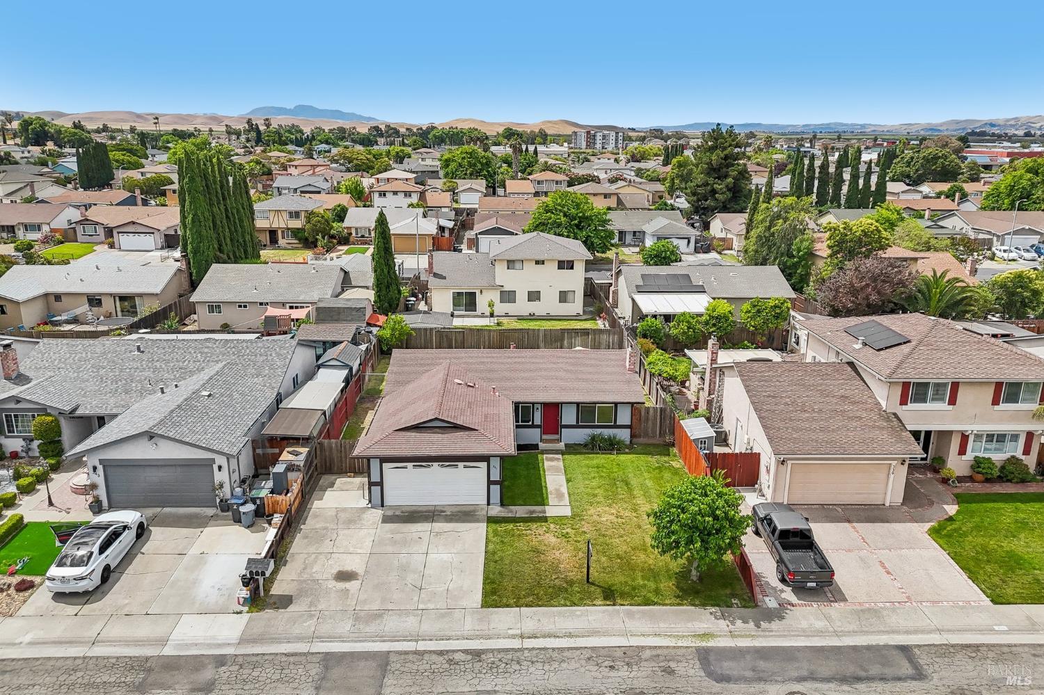 341 Shoveller Drive