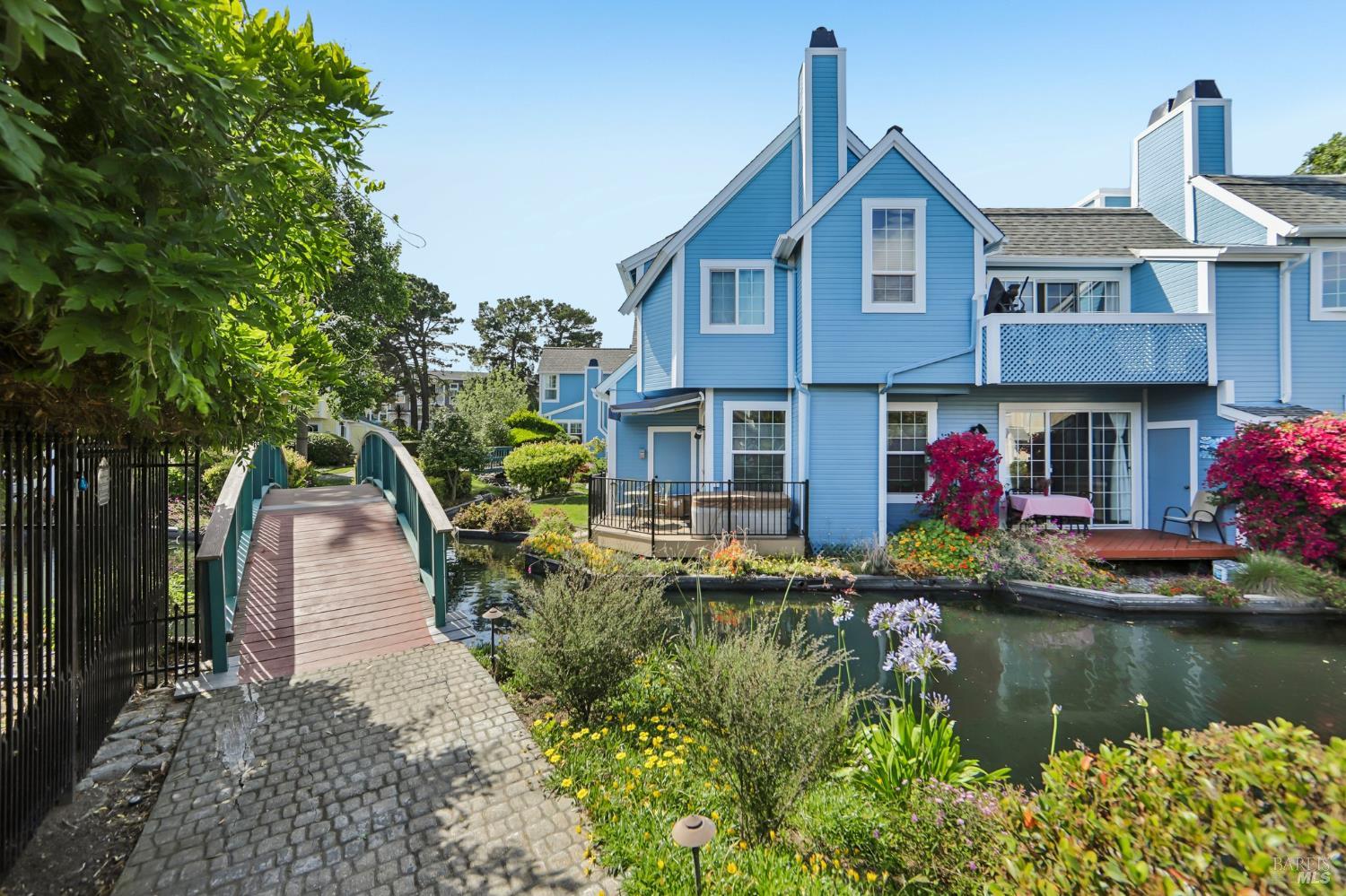 260 Marina Village Way